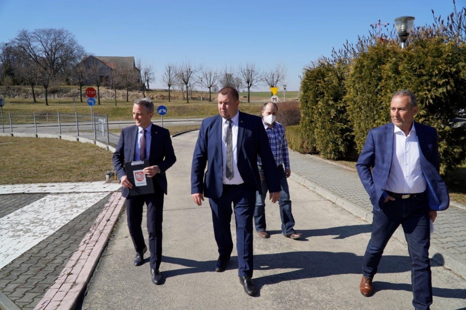 Zdjęcie w galerii na portalu naszraciborz.pl: Prezydent Polowy buduje napięcie... wiadomości z regionu