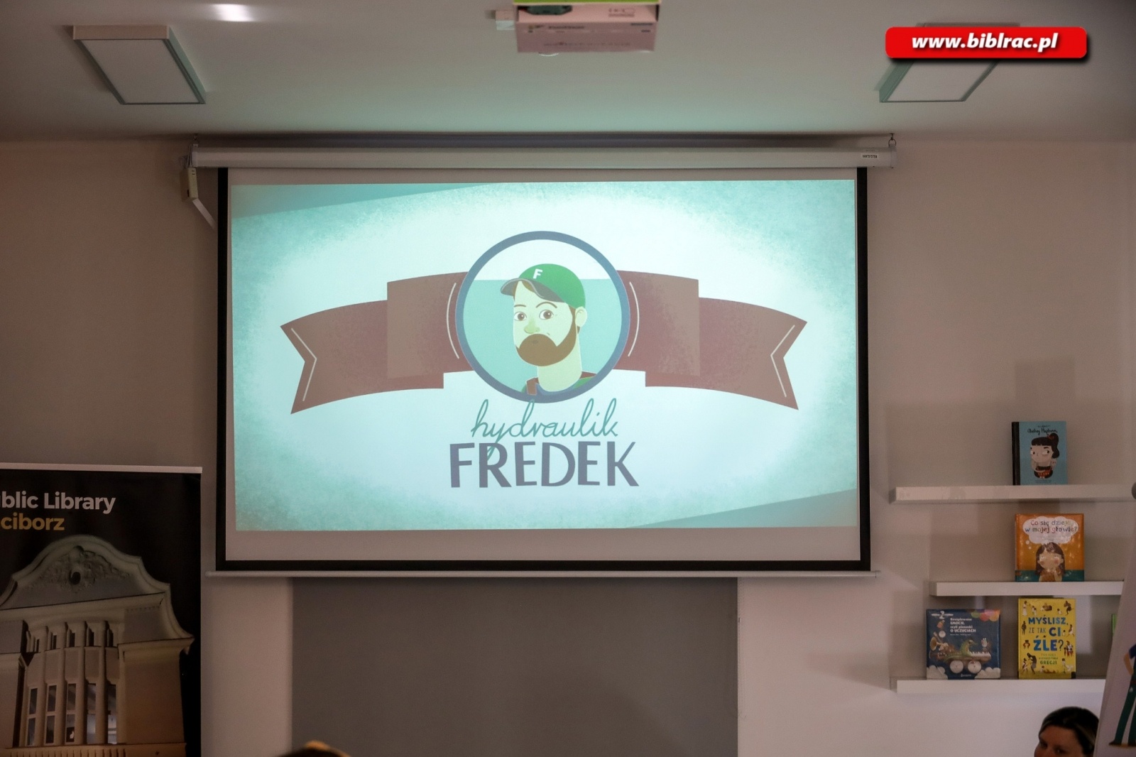 Zdjęcie w galerii na portalu naszraciborz.pl: Dzień Wody z Wodociągami Raciborskimi w bibliotece wiadomości z regionu