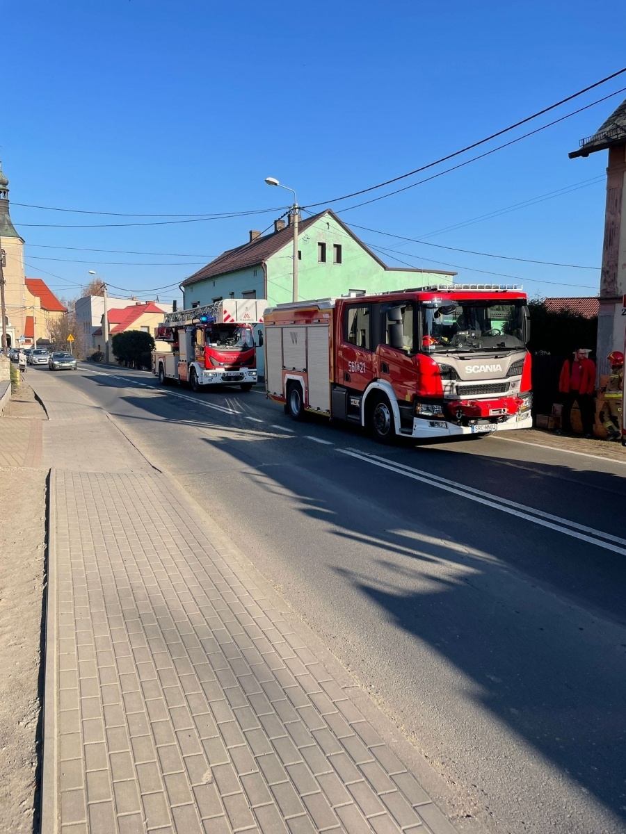 Zdjęcie w galerii na portalu naszraciborz.pl: Raport 998. Cztery zastępy w akcji w Pietrowicach Wlk. Co było przyczyną? wiadomości z regionu