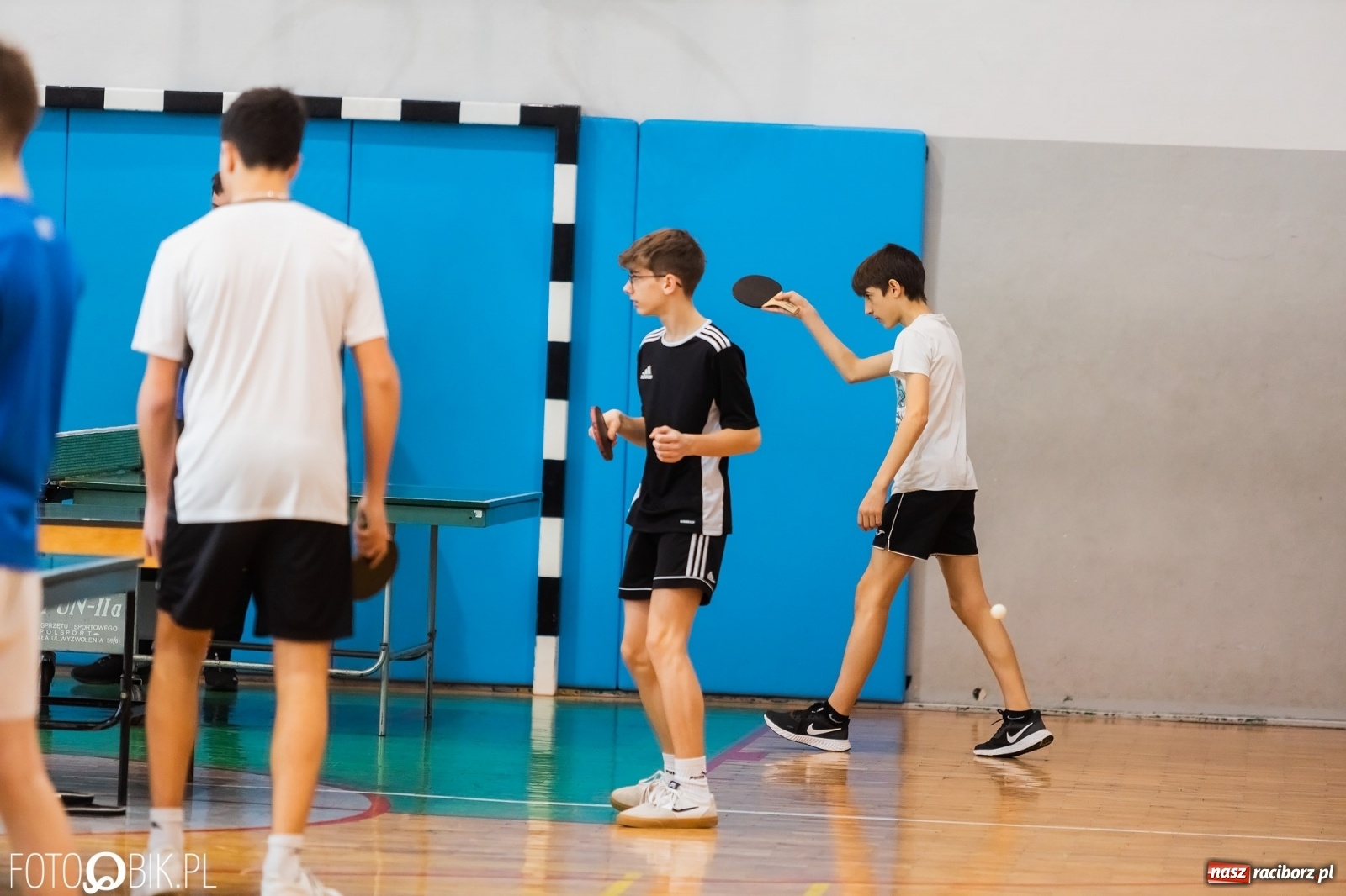 Zdjęcie w galerii na portalu naszraciborz.pl: Tenis stołowy szkół podstawowych w PCS wiadomości z regionu