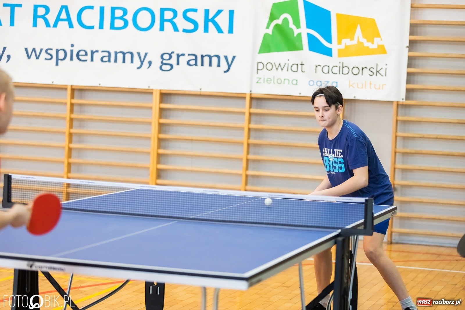 Zdjęcie w galerii na portalu naszraciborz.pl: Tenis stołowy szkół podstawowych w PCS wiadomości z regionu