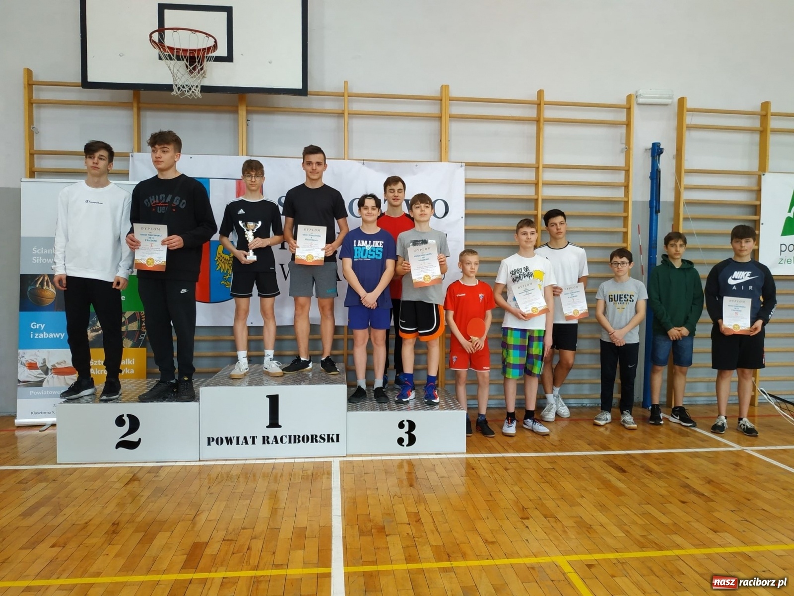 Zdjęcie w galerii na portalu naszraciborz.pl: Tenis stołowy szkół podstawowych w PCS wiadomości z regionu