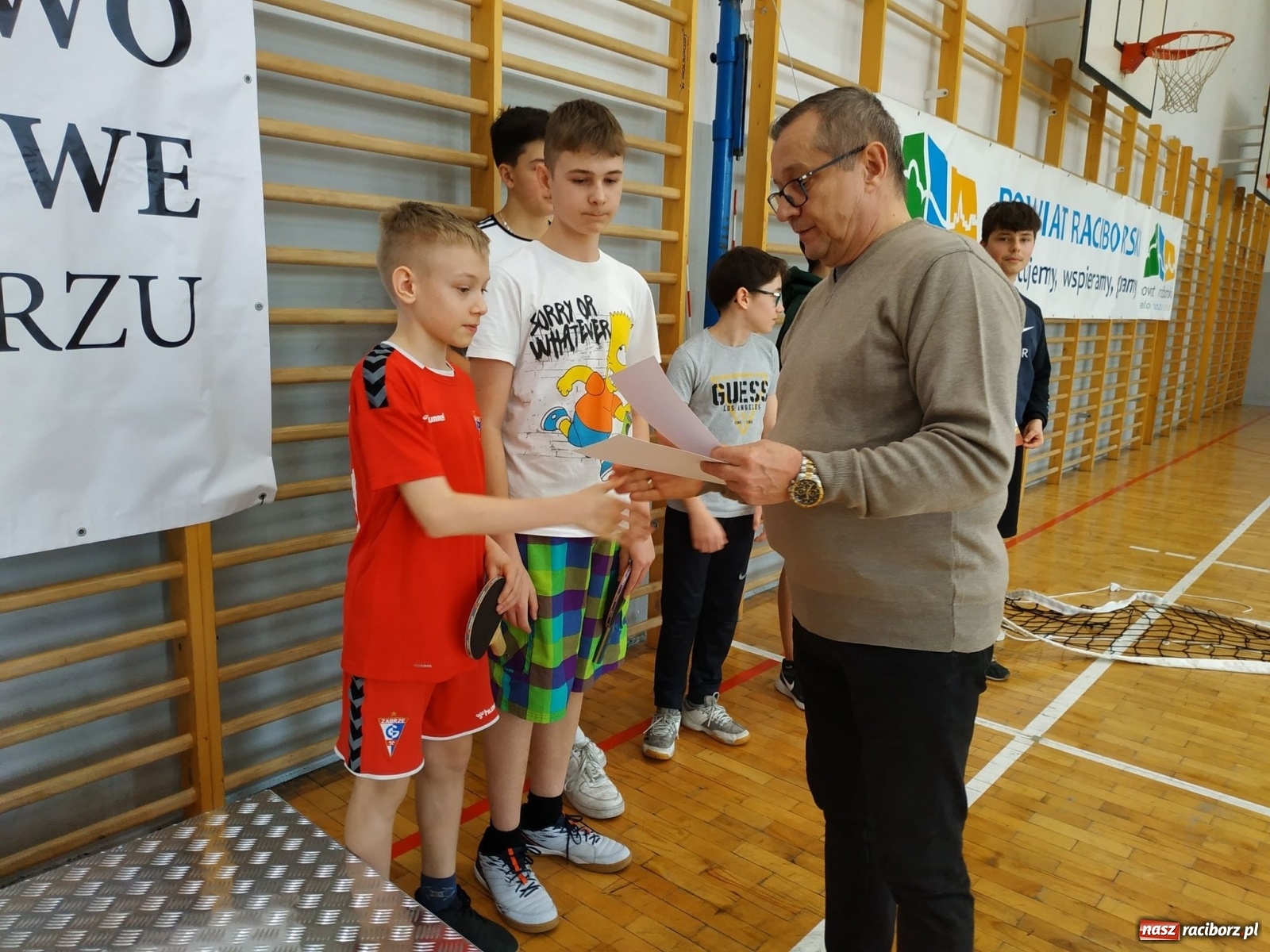 Zdjęcie w galerii na portalu naszraciborz.pl: Tenis stołowy szkół podstawowych w PCS wiadomości z regionu