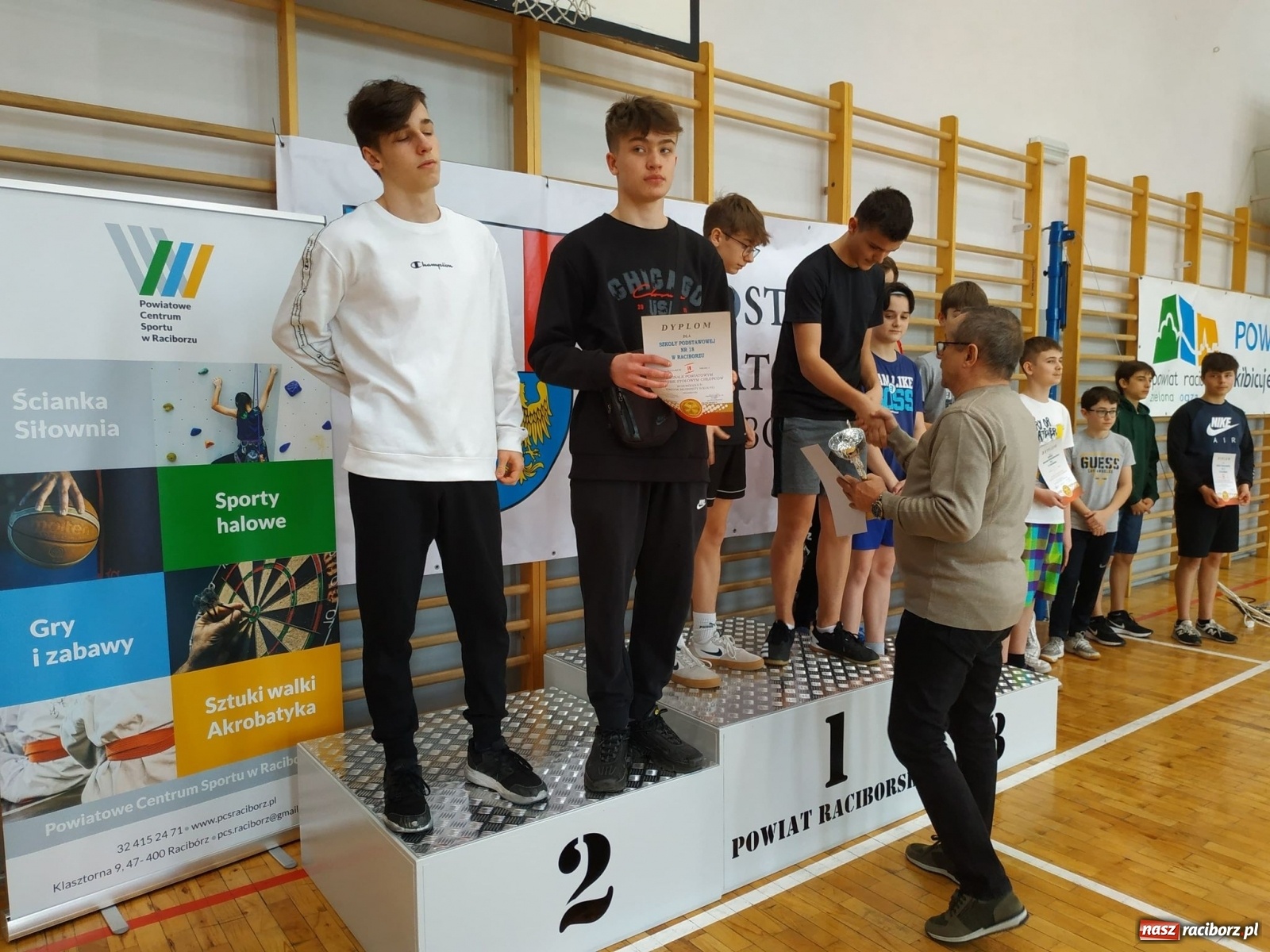 Zdjęcie w galerii na portalu naszraciborz.pl: Tenis stołowy szkół podstawowych w PCS wiadomości z regionu