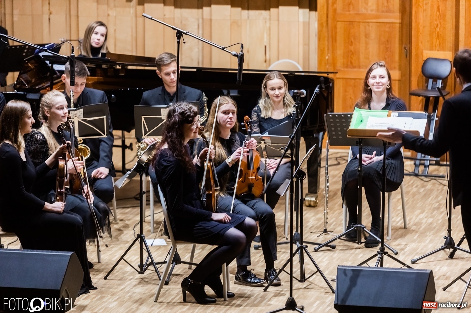 Zdjęcie w galerii na portalu naszraciborz.pl: Koncert orkiestr RCK w Państwowej Szkole Muzycznej wiadomości z regionu
