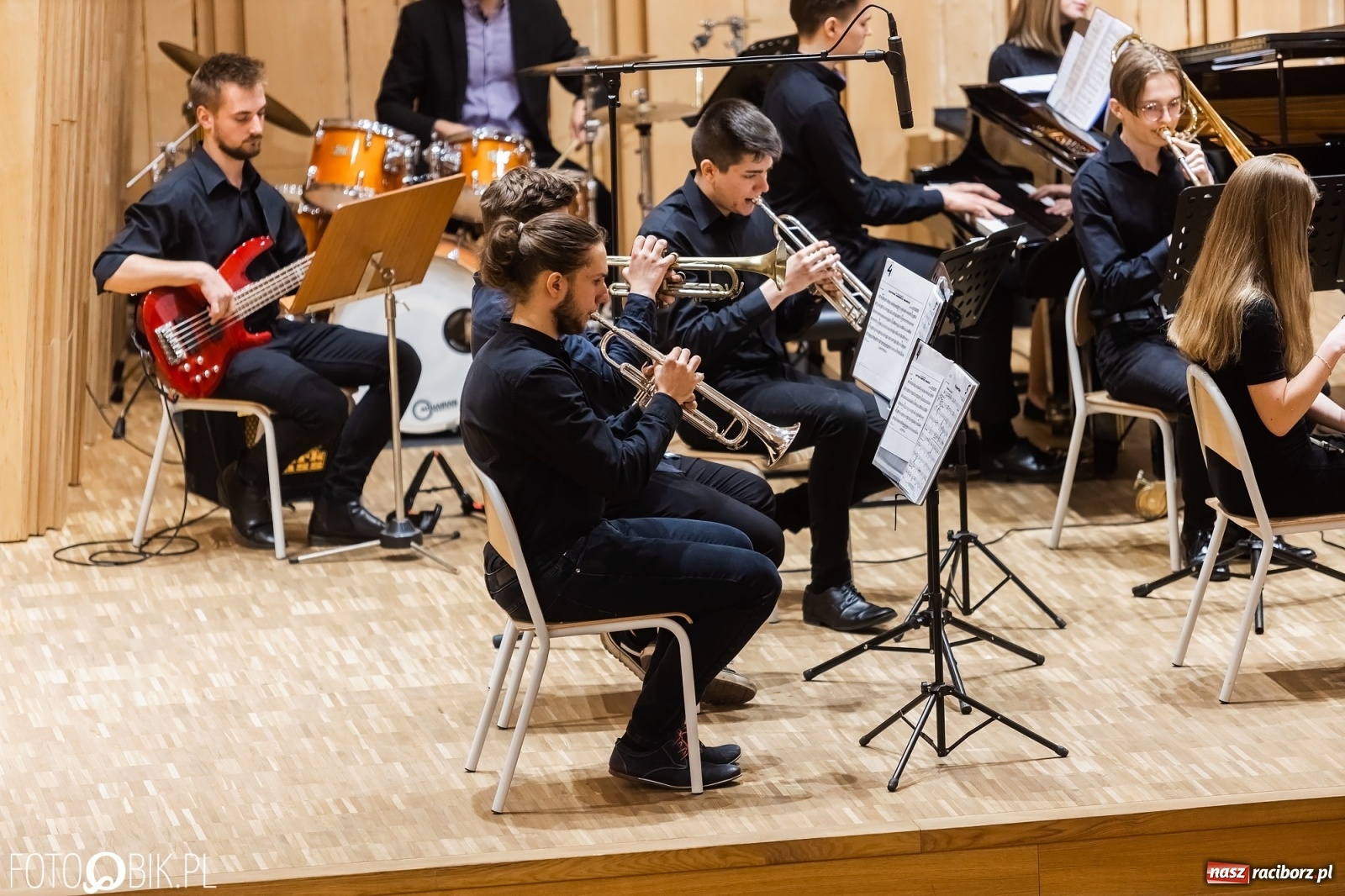 Zdjęcie w galerii na portalu naszraciborz.pl: Koncert orkiestr RCK w Państwowej Szkole Muzycznej wiadomości z regionu