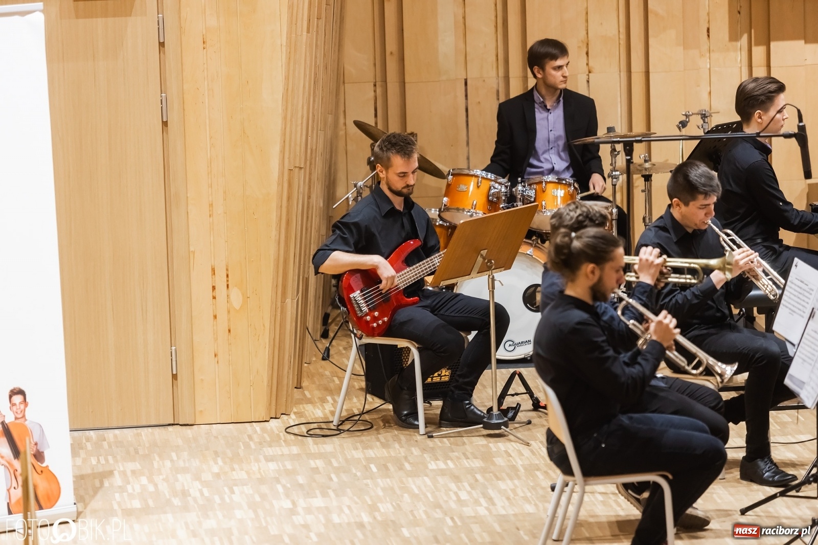 Zdjęcie w galerii na portalu naszraciborz.pl: Koncert orkiestr RCK w Państwowej Szkole Muzycznej wiadomości z regionu