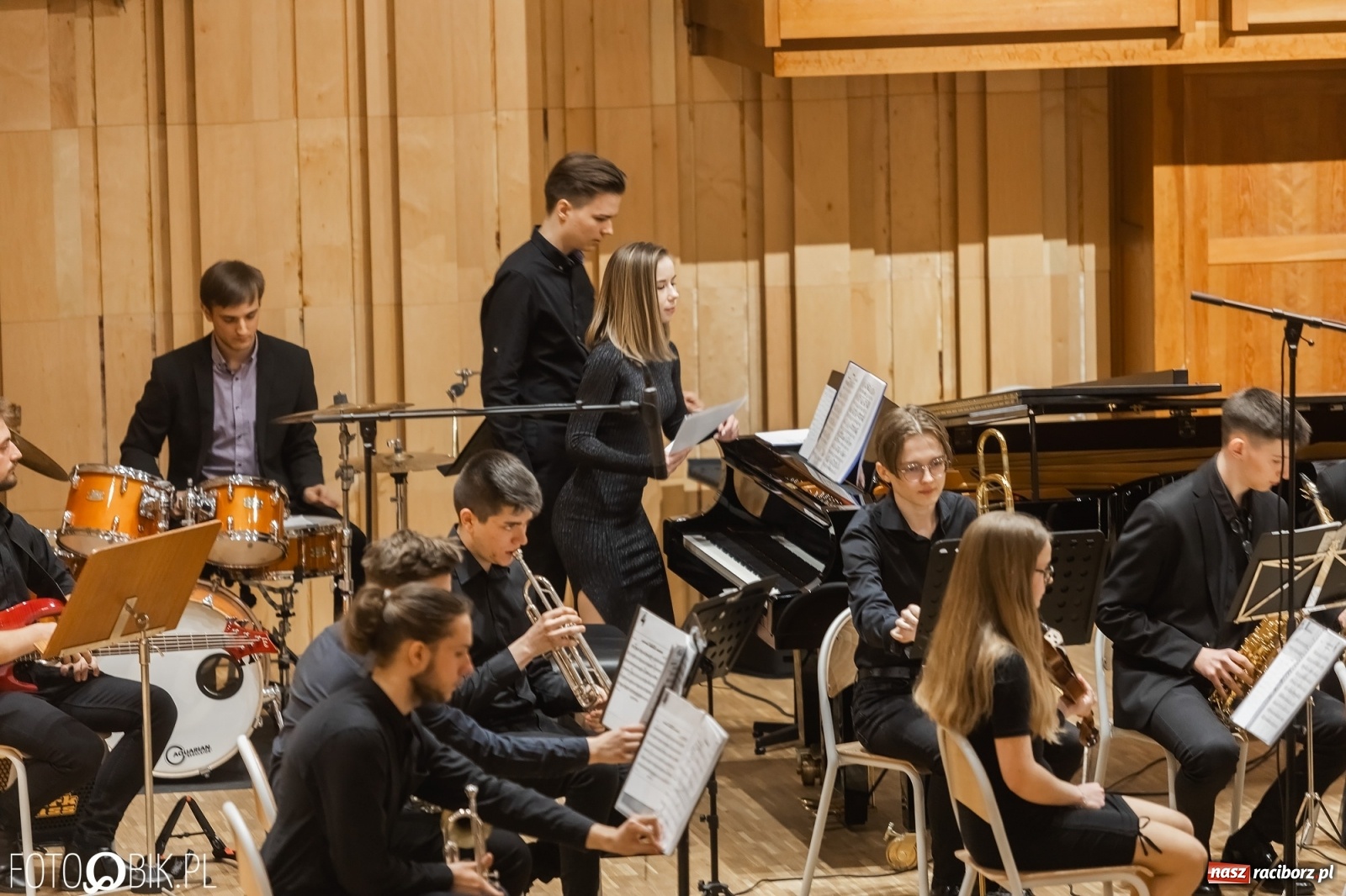 Zdjęcie w galerii na portalu naszraciborz.pl: Koncert orkiestr RCK w Państwowej Szkole Muzycznej wiadomości z regionu