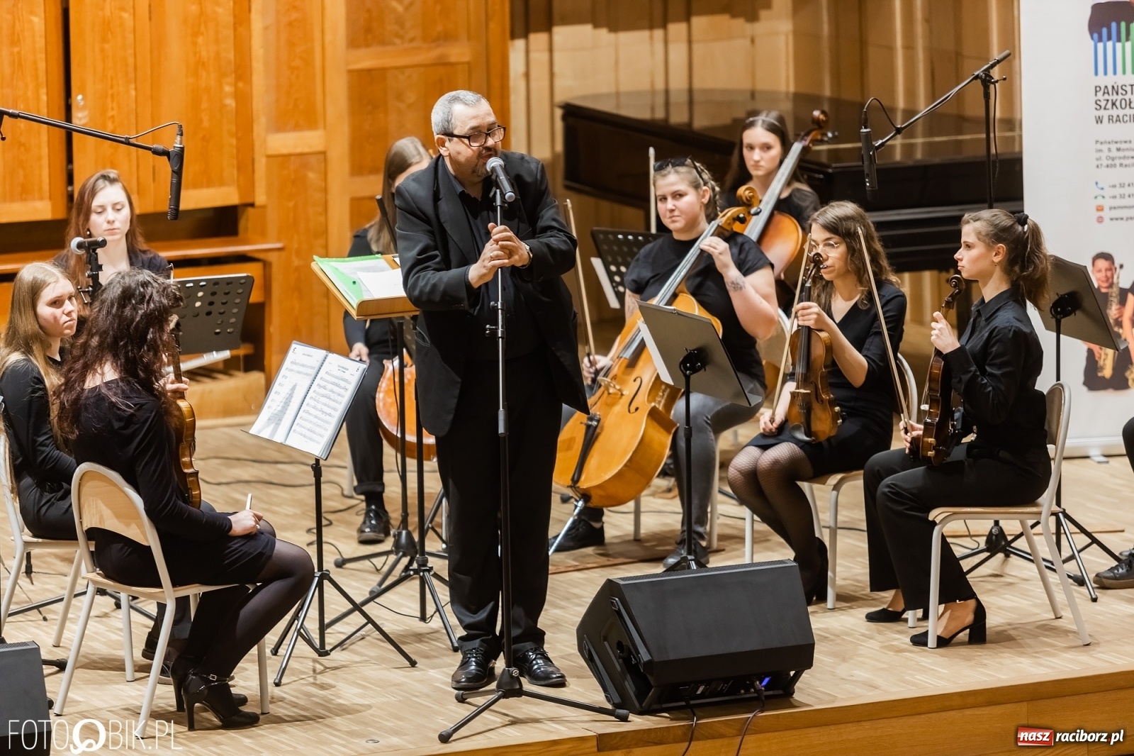 Zdjęcie w galerii na portalu naszraciborz.pl: Koncert orkiestr RCK w Państwowej Szkole Muzycznej wiadomości z regionu