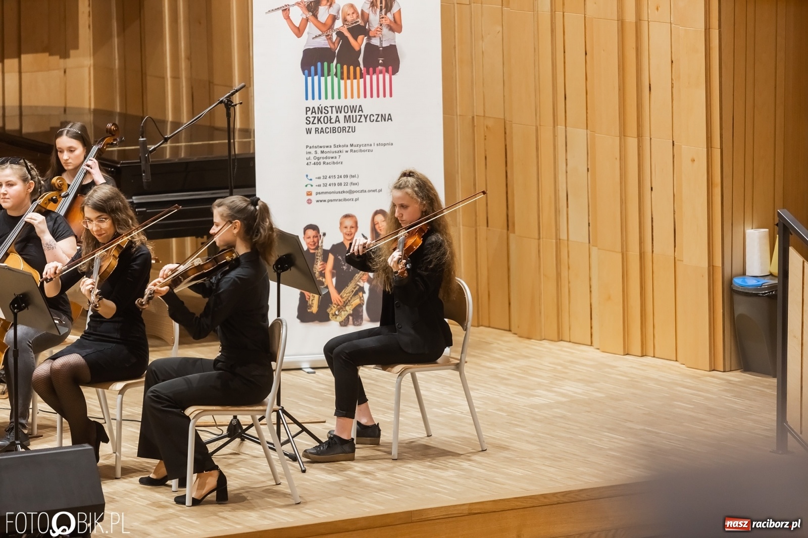 Zdjęcie w galerii na portalu naszraciborz.pl: Koncert orkiestr RCK w Państwowej Szkole Muzycznej wiadomości z regionu