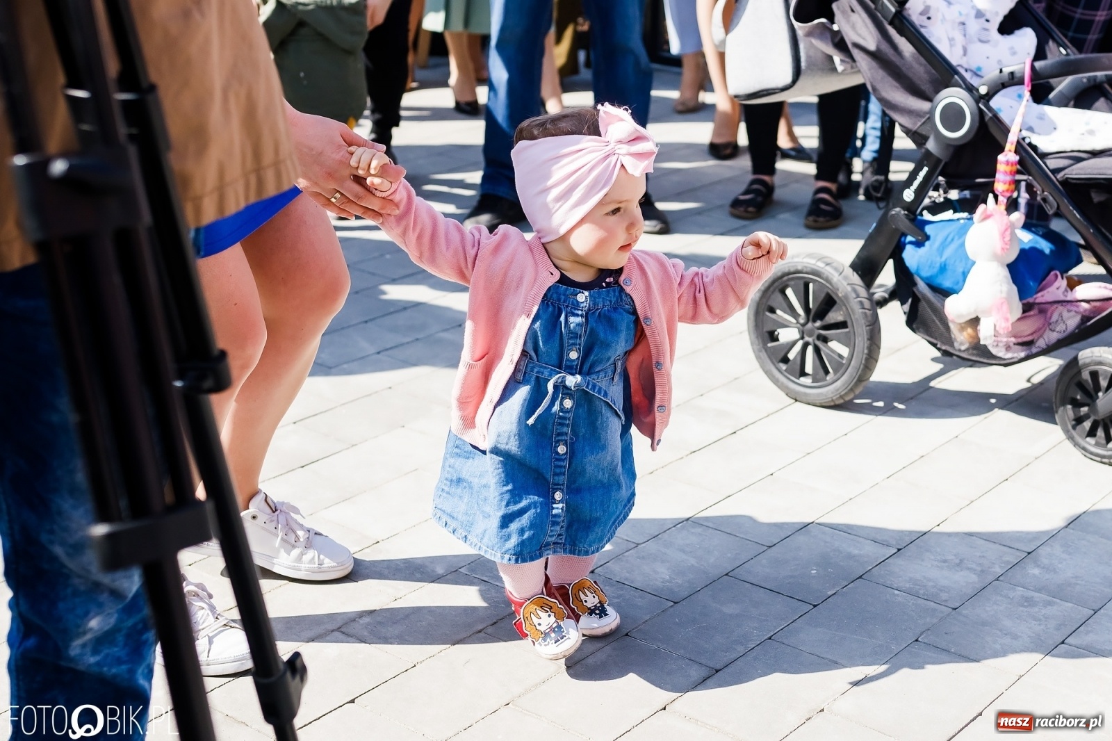 Zdjęcie w galerii na portalu naszraciborz.pl: Spełniona obietnica i superbohater w pelerynie, czyli prezydent i naczelnik otwierają żłobek wiadomości z regionu