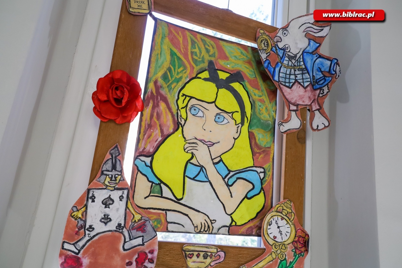 Zdjęcie w galerii na portalu naszraciborz.pl: 906 uczestników wzięło udział w Ogólnopolskim Konkursie Plastycznym Alicja w Krainie Czarów wiadomości z regionu