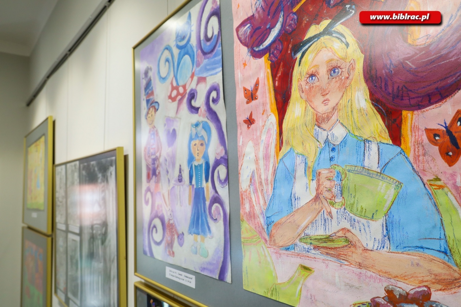 Zdjęcie w galerii na portalu naszraciborz.pl: 906 uczestników wzięło udział w Ogólnopolskim Konkursie Plastycznym Alicja w Krainie Czarów wiadomości z regionu