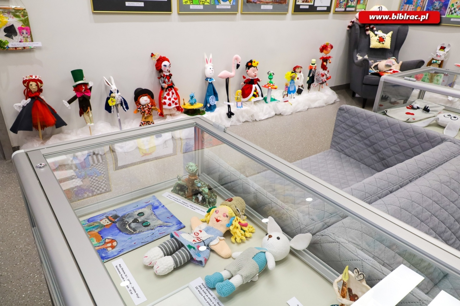 Zdjęcie w galerii na portalu naszraciborz.pl: 906 uczestników wzięło udział w Ogólnopolskim Konkursie Plastycznym Alicja w Krainie Czarów wiadomości z regionu