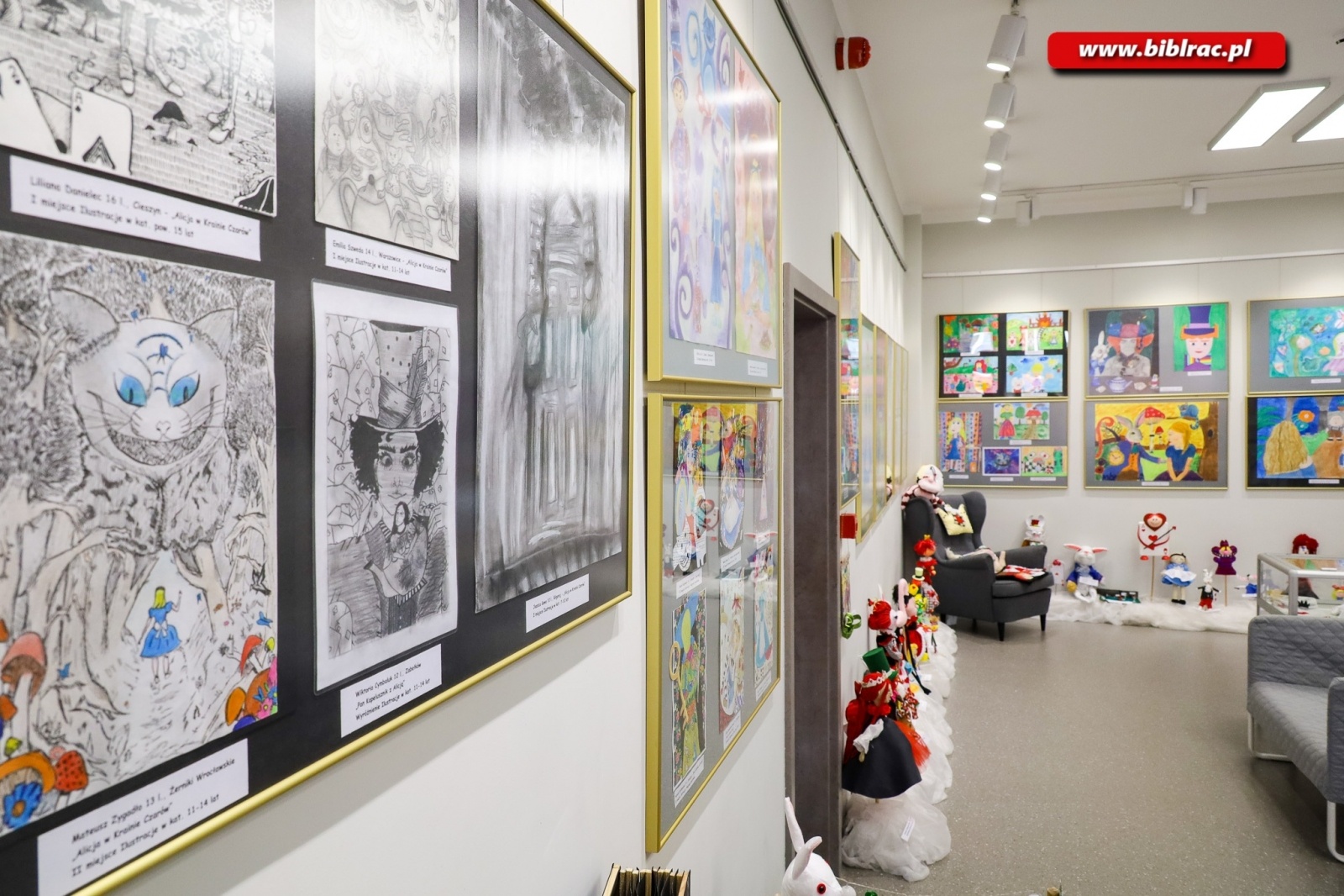 Zdjęcie w galerii na portalu naszraciborz.pl: 906 uczestników wzięło udział w Ogólnopolskim Konkursie Plastycznym Alicja w Krainie Czarów wiadomości z regionu