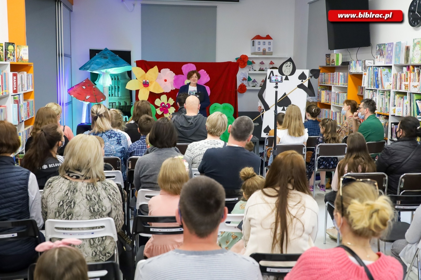 Zdjęcie w galerii na portalu naszraciborz.pl: 906 uczestników wzięło udział w Ogólnopolskim Konkursie Plastycznym Alicja w Krainie Czarów wiadomości z regionu