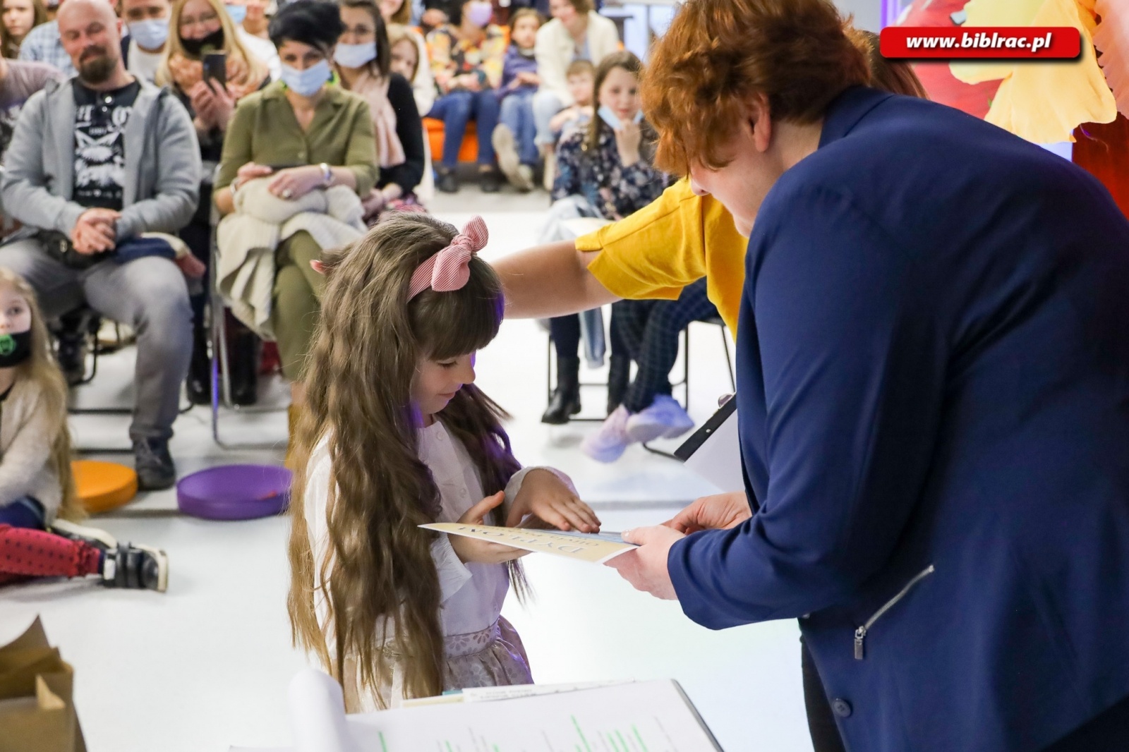 Zdjęcie w galerii na portalu naszraciborz.pl: 906 uczestników wzięło udział w Ogólnopolskim Konkursie Plastycznym Alicja w Krainie Czarów wiadomości z regionu