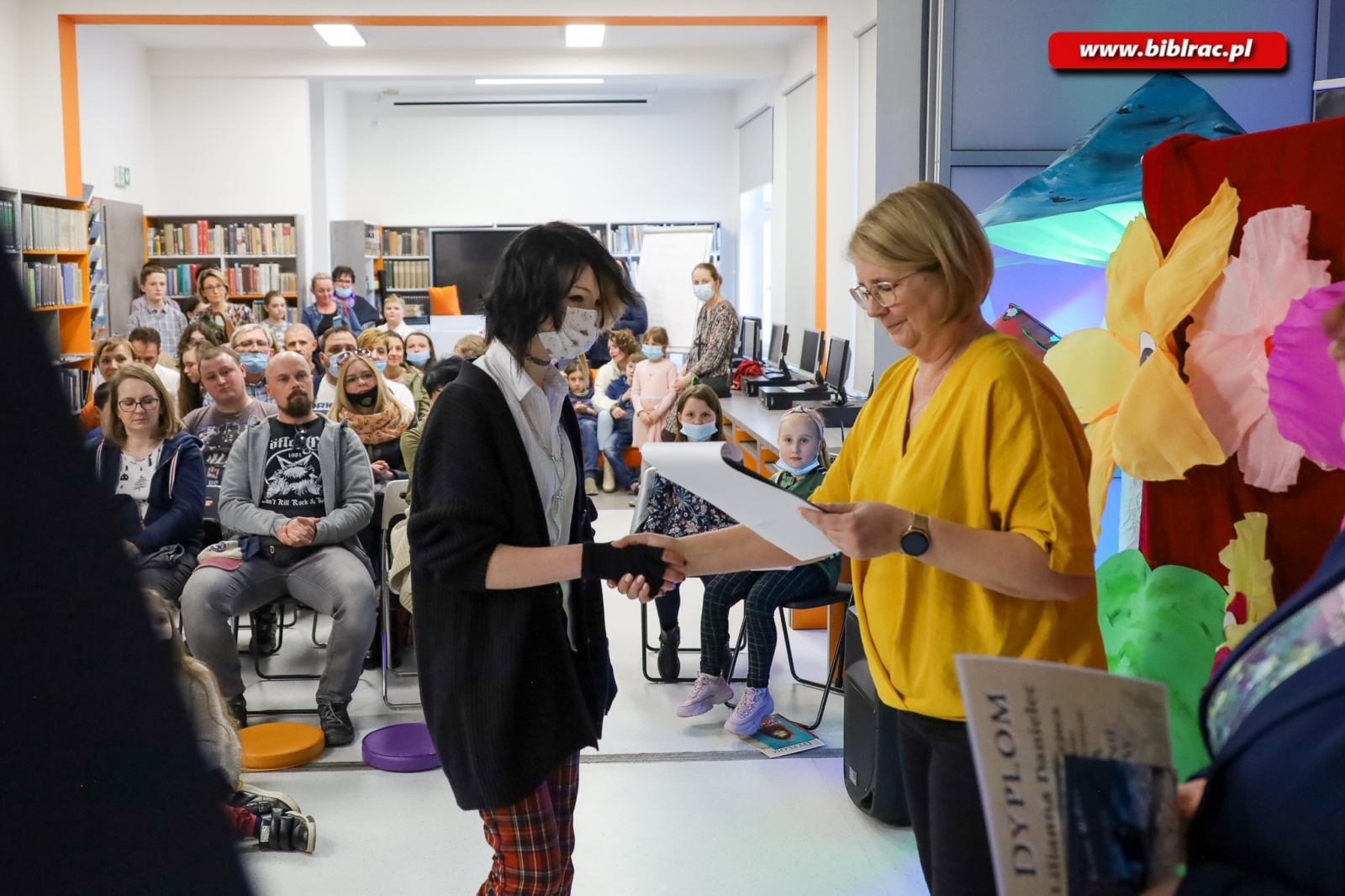 Zdjęcie w galerii na portalu naszraciborz.pl: 906 uczestników wzięło udział w Ogólnopolskim Konkursie Plastycznym Alicja w Krainie Czarów wiadomości z regionu