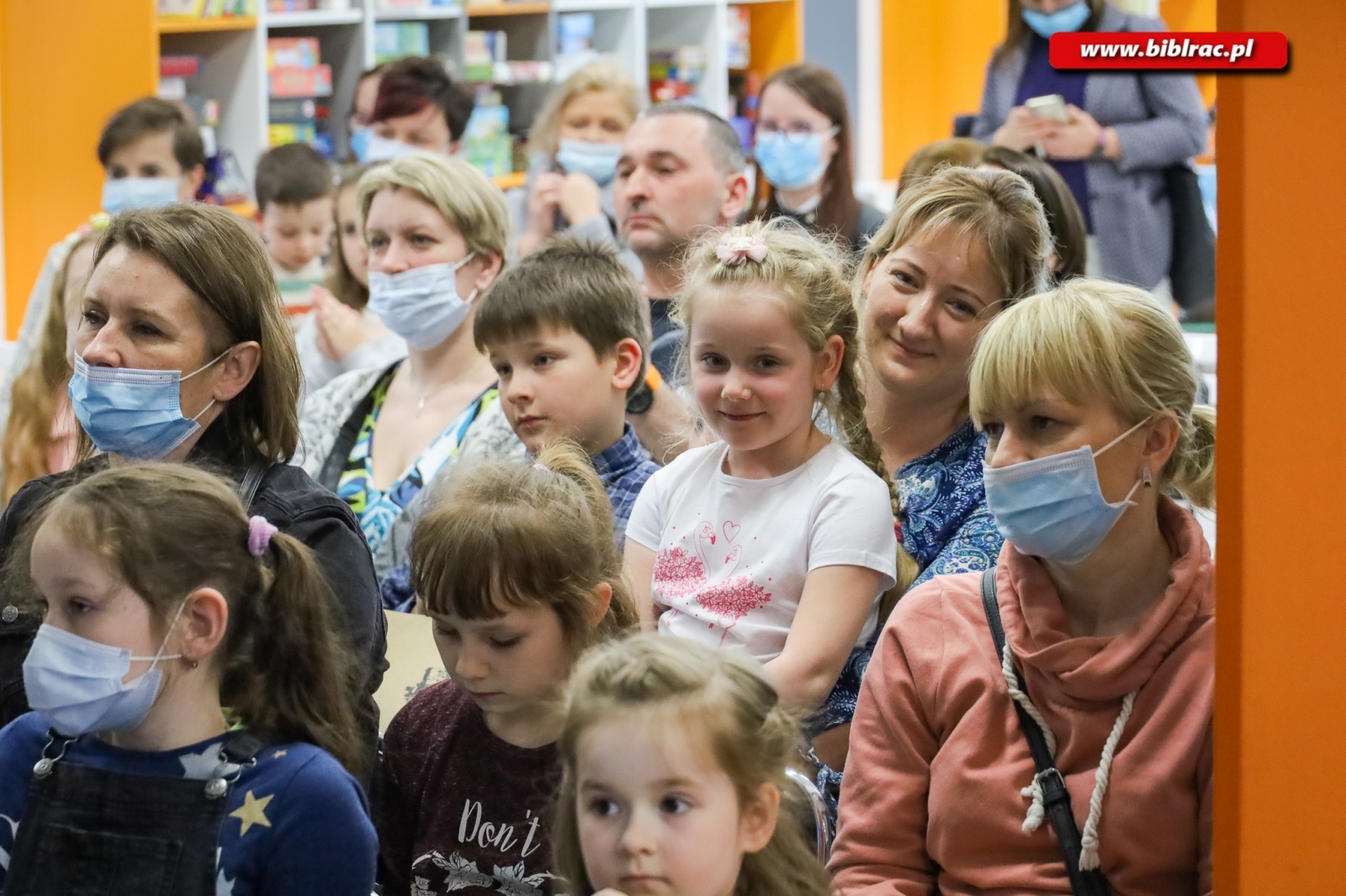 Zdjęcie w galerii na portalu naszraciborz.pl: 906 uczestników wzięło udział w Ogólnopolskim Konkursie Plastycznym Alicja w Krainie Czarów wiadomości z regionu