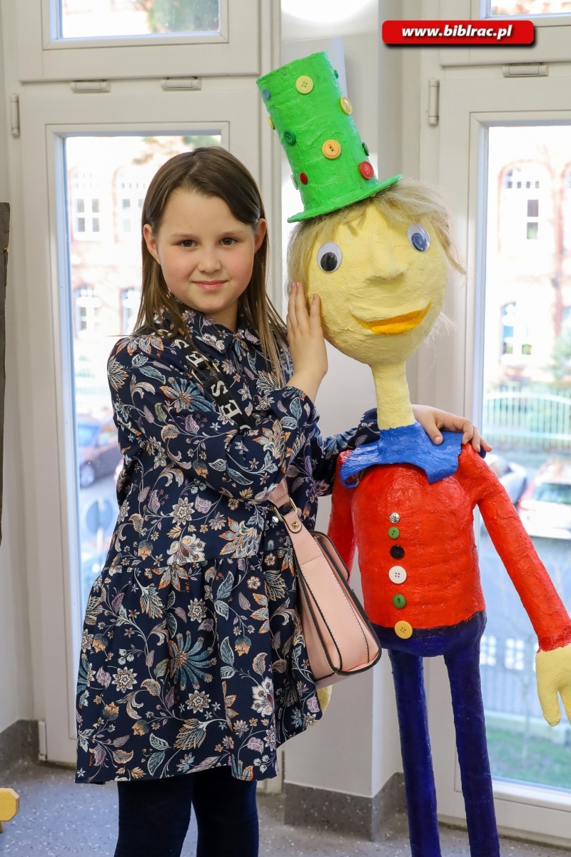 Zdjęcie w galerii na portalu naszraciborz.pl: 906 uczestników wzięło udział w Ogólnopolskim Konkursie Plastycznym Alicja w Krainie Czarów wiadomości z regionu