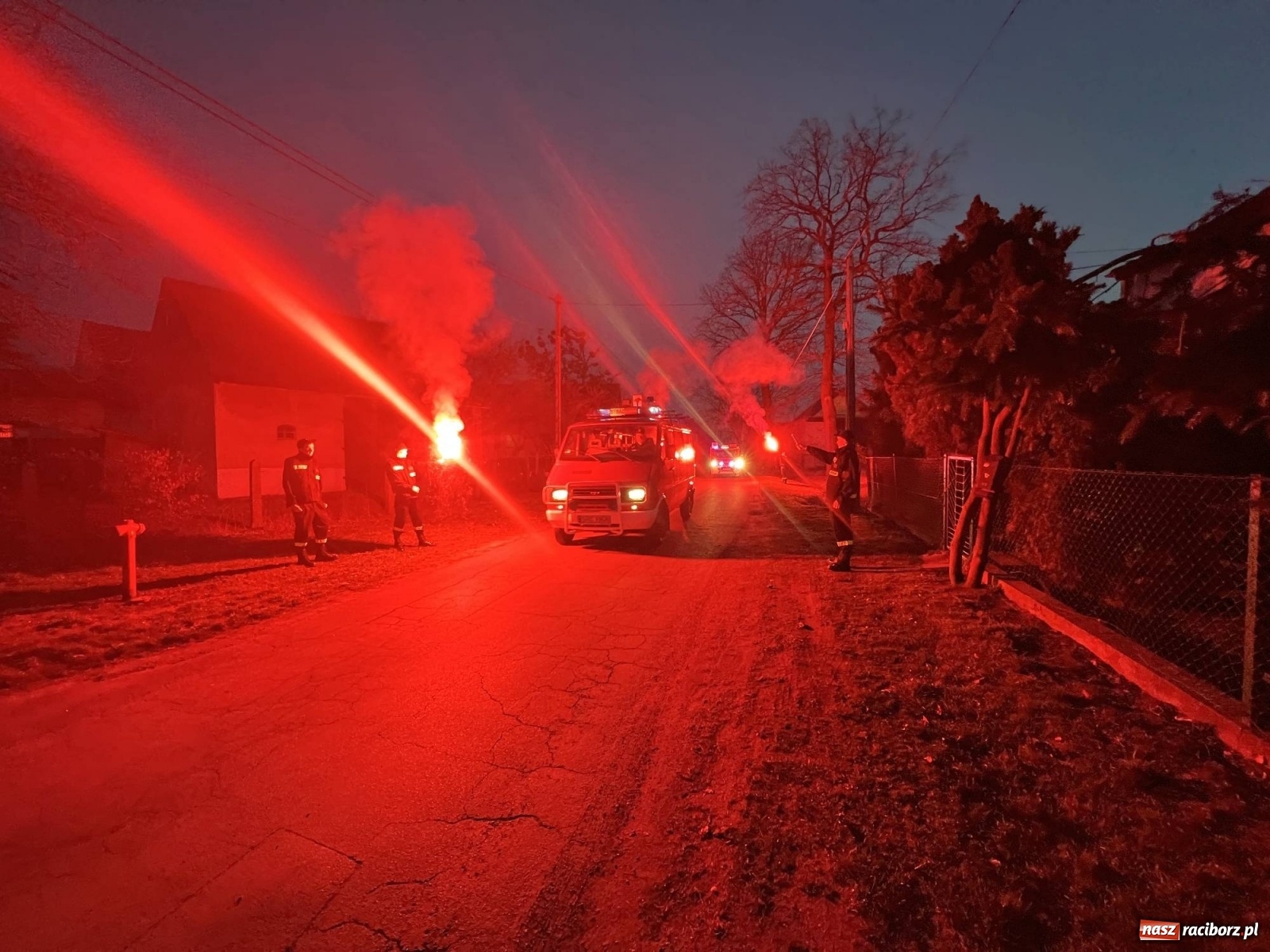 Zdjęcie w galerii na portalu naszraciborz.pl: OSP Ruda z nowym lekkim wozem bojowym [FOTO i WIDEO] wiadomości z regionu