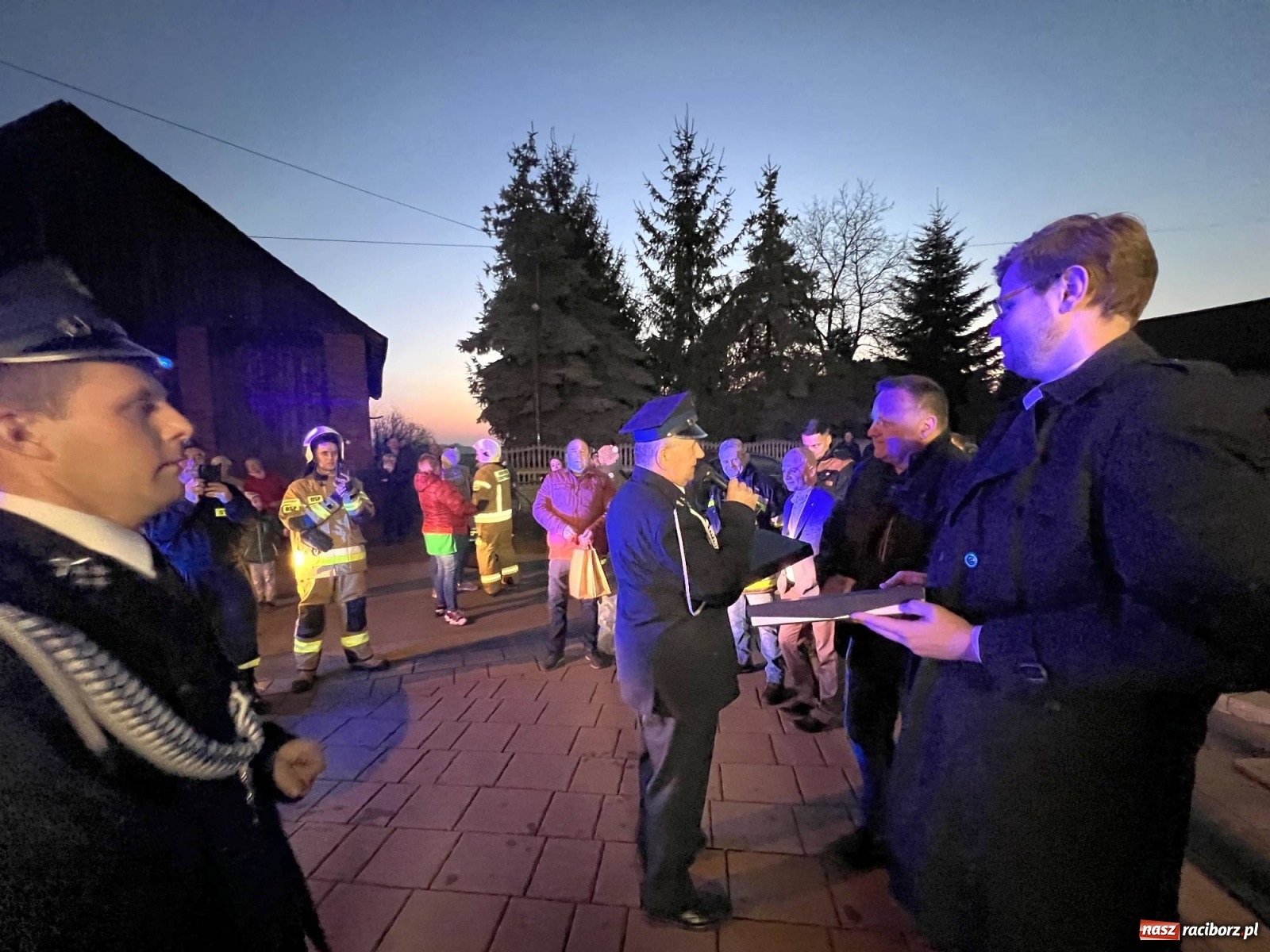 Zdjęcie w galerii na portalu naszraciborz.pl: OSP Ruda z nowym lekkim wozem bojowym [FOTO i WIDEO] wiadomości z regionu