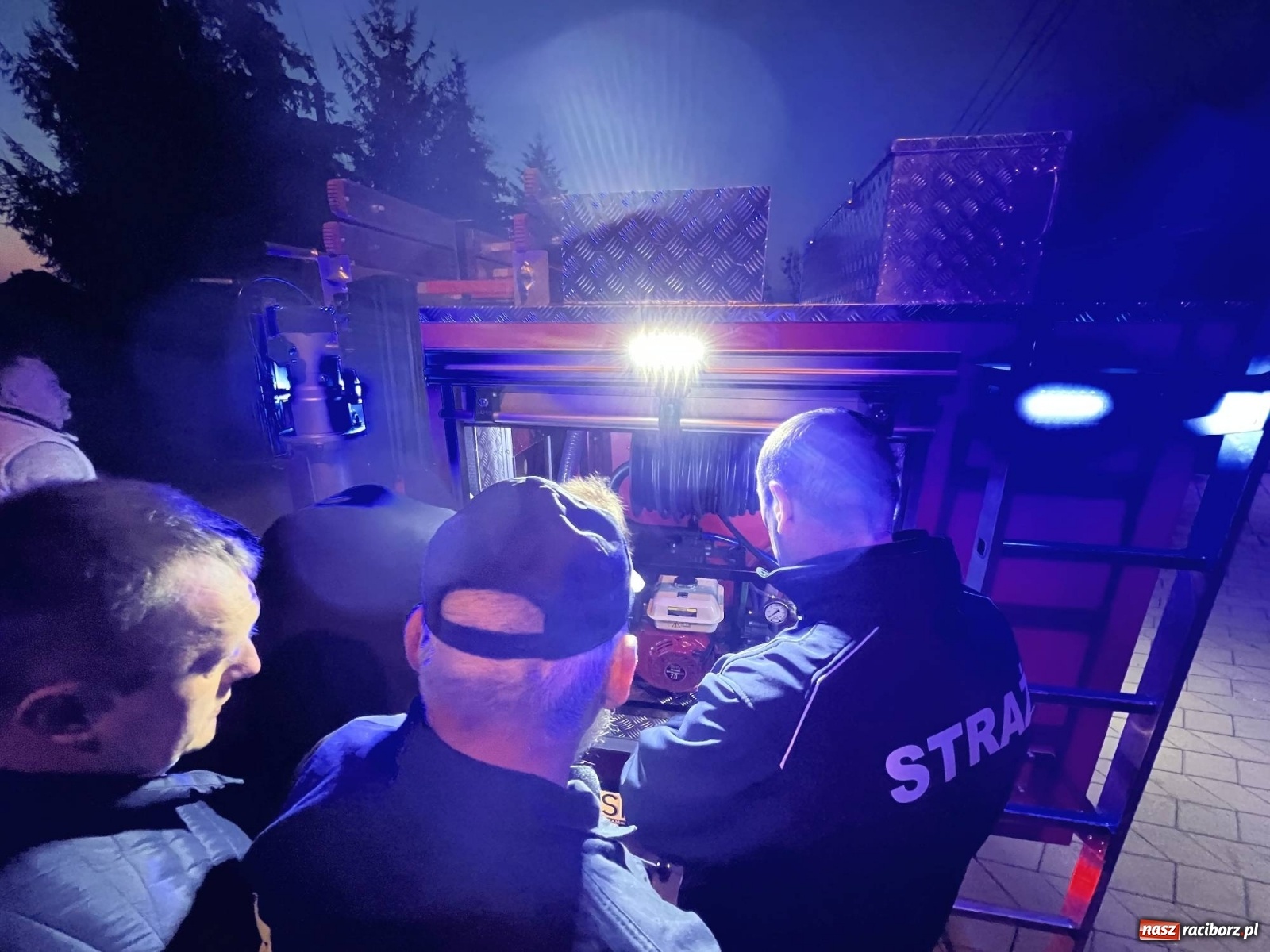 Zdjęcie w galerii na portalu naszraciborz.pl: OSP Ruda z nowym lekkim wozem bojowym [FOTO i WIDEO] wiadomości z regionu