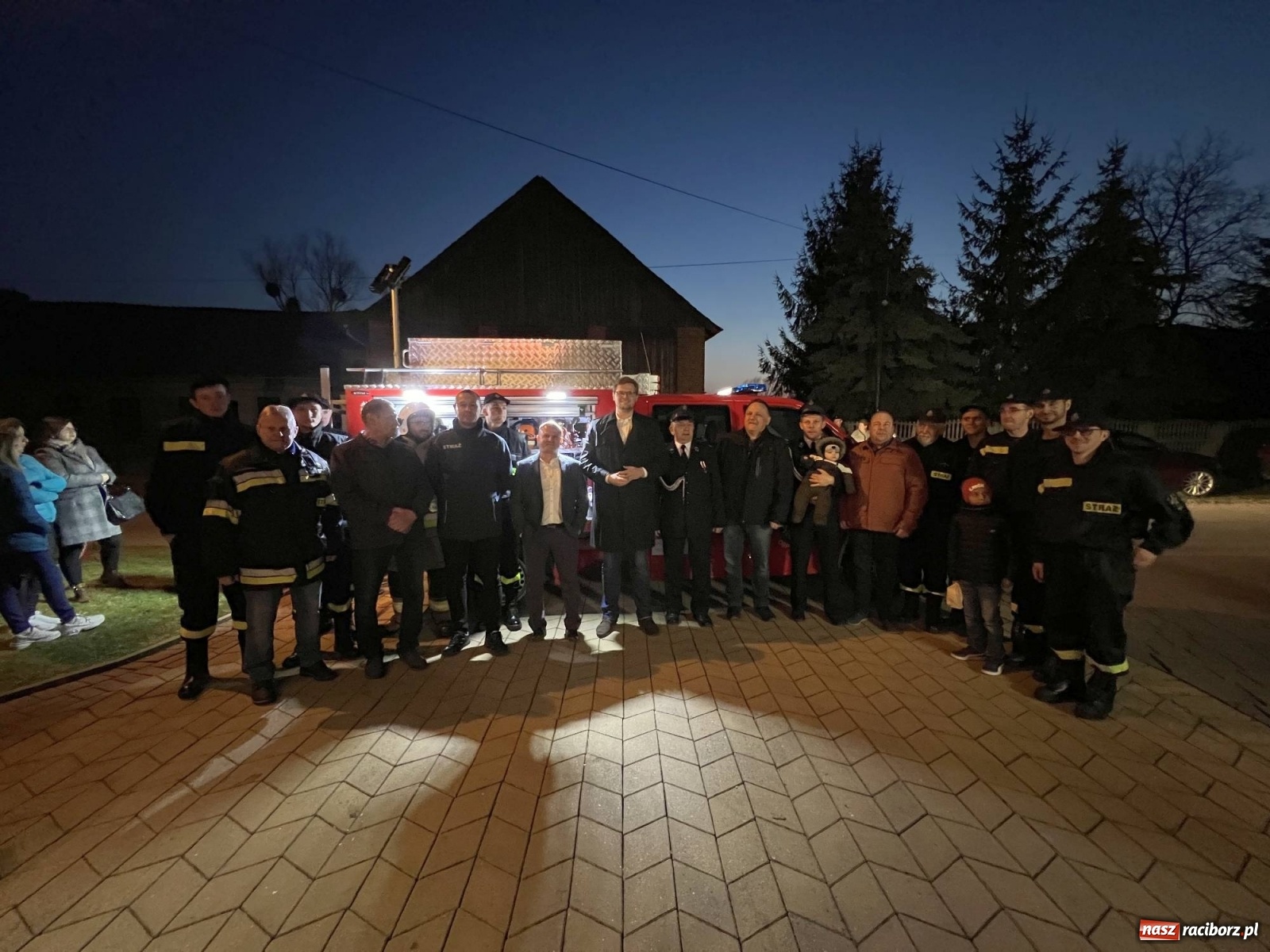 Zdjęcie w galerii na portalu naszraciborz.pl: OSP Ruda z nowym lekkim wozem bojowym [FOTO i WIDEO] wiadomości z regionu