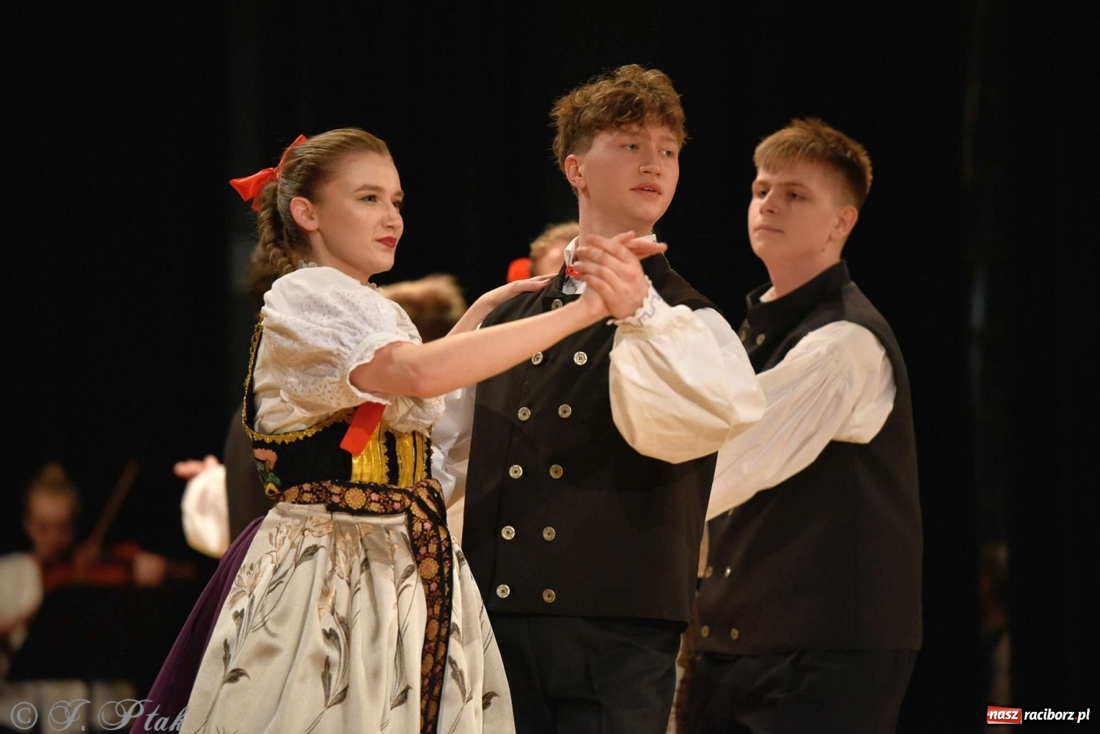 Zdjęcie w galerii na portalu naszraciborz.pl: Zespoły Źródła w koncercie charytatywnym na rzecz Kamilka wiadomości z regionu