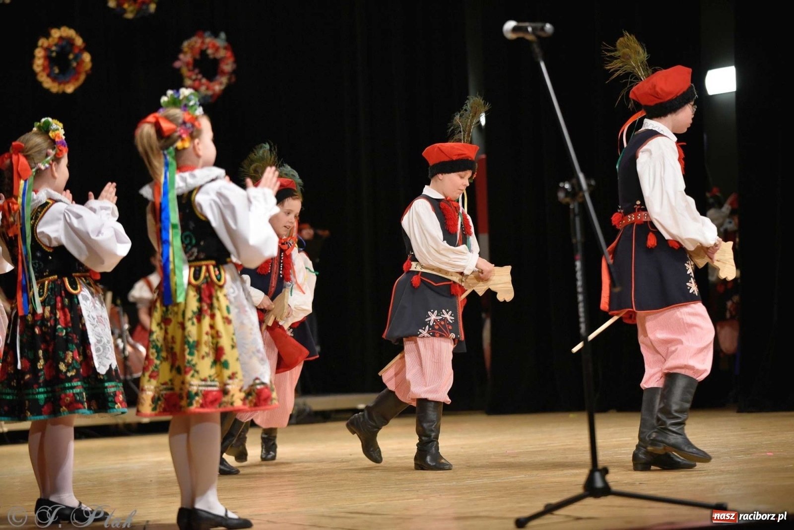 Zdjęcie w galerii na portalu naszraciborz.pl: Zespoły Źródła w koncercie charytatywnym na rzecz Kamilka wiadomości z regionu