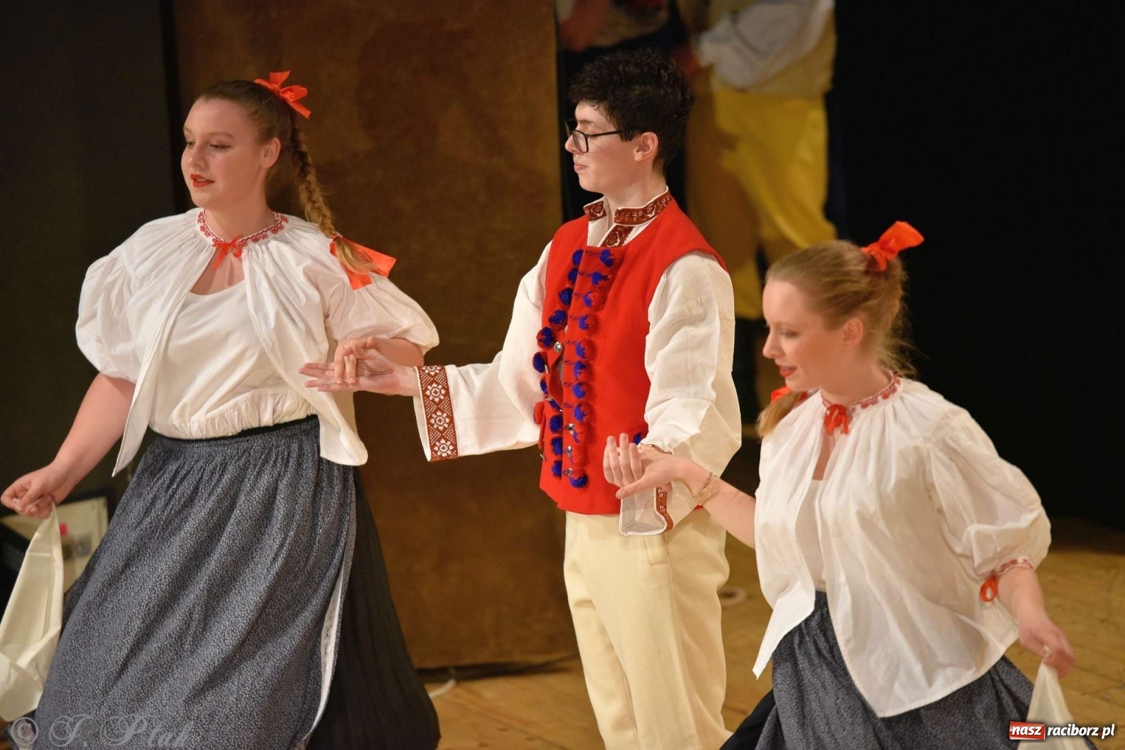 Zdjęcie w galerii na portalu naszraciborz.pl: Zespoły Źródła w koncercie charytatywnym na rzecz Kamilka wiadomości z regionu