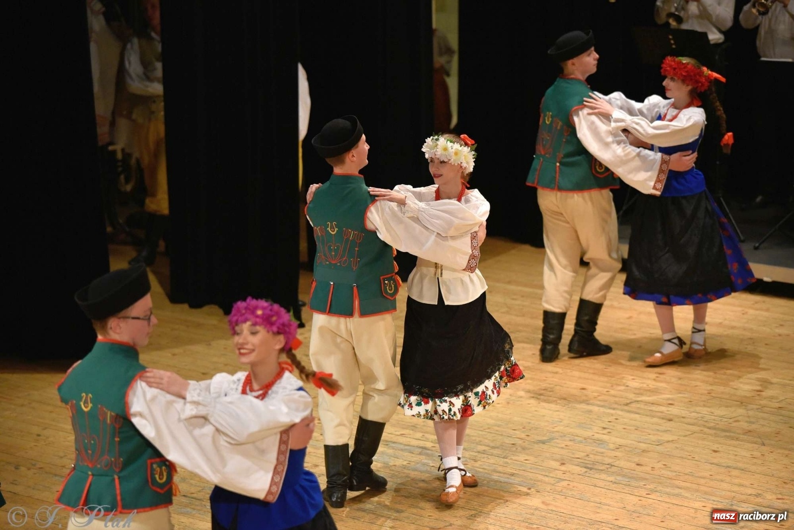 Zdjęcie w galerii na portalu naszraciborz.pl: Zespoły Źródła w koncercie charytatywnym na rzecz Kamilka wiadomości z regionu