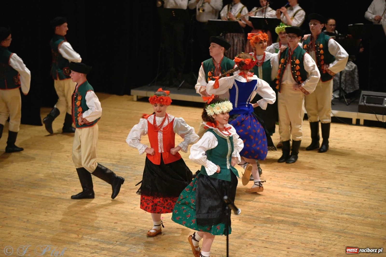 Zdjęcie w galerii na portalu naszraciborz.pl: Zespoły Źródła w koncercie charytatywnym na rzecz Kamilka wiadomości z regionu