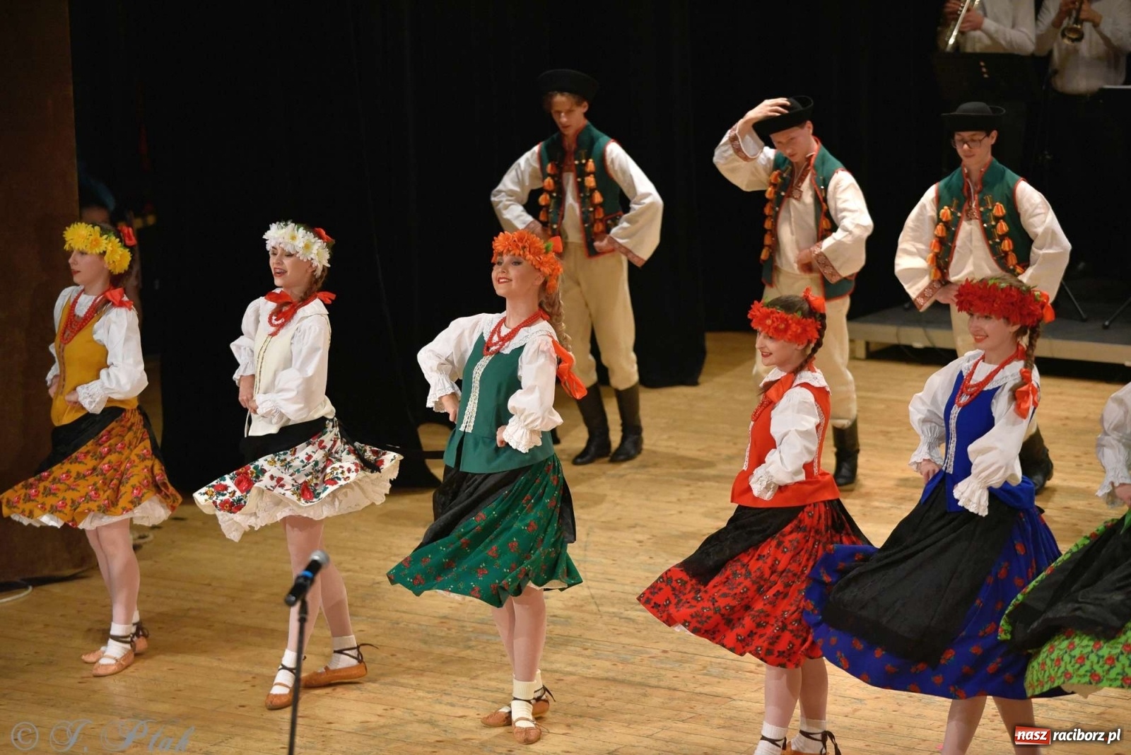 Zdjęcie w galerii na portalu naszraciborz.pl: Zespoły Źródła w koncercie charytatywnym na rzecz Kamilka wiadomości z regionu