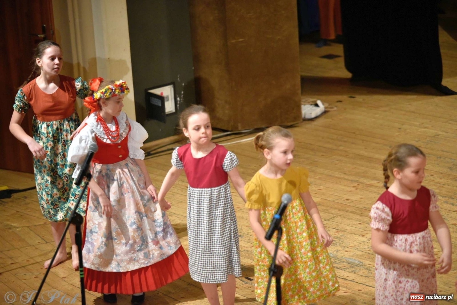 Zdjęcie w galerii na portalu naszraciborz.pl: Zespoły Źródła w koncercie charytatywnym na rzecz Kamilka wiadomości z regionu