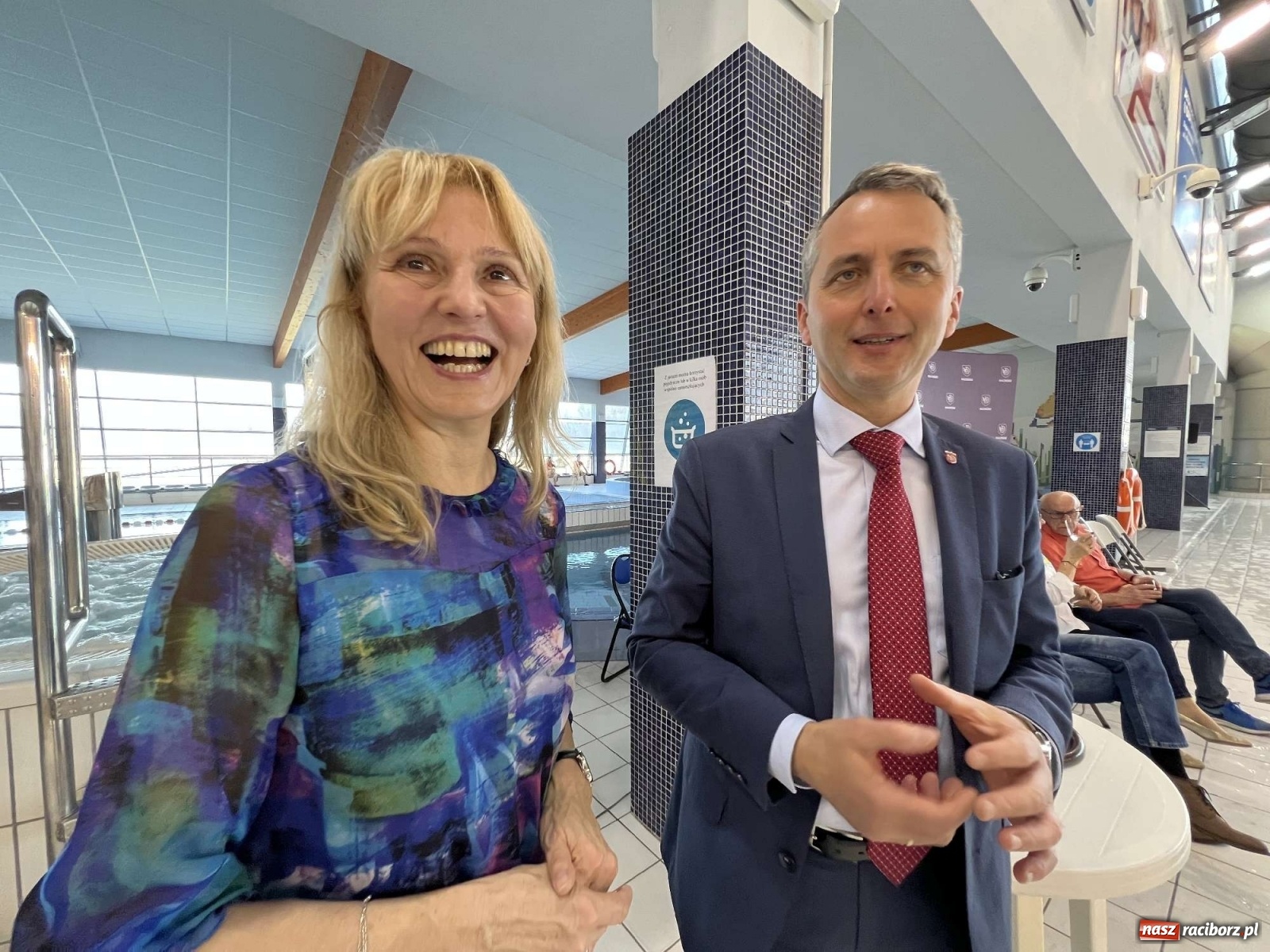 Zdjęcie w galerii na portalu naszraciborz.pl: Polsko-ukraińskie mistrzostwa Raciborza szkół w pływaniu wiadomości z regionu