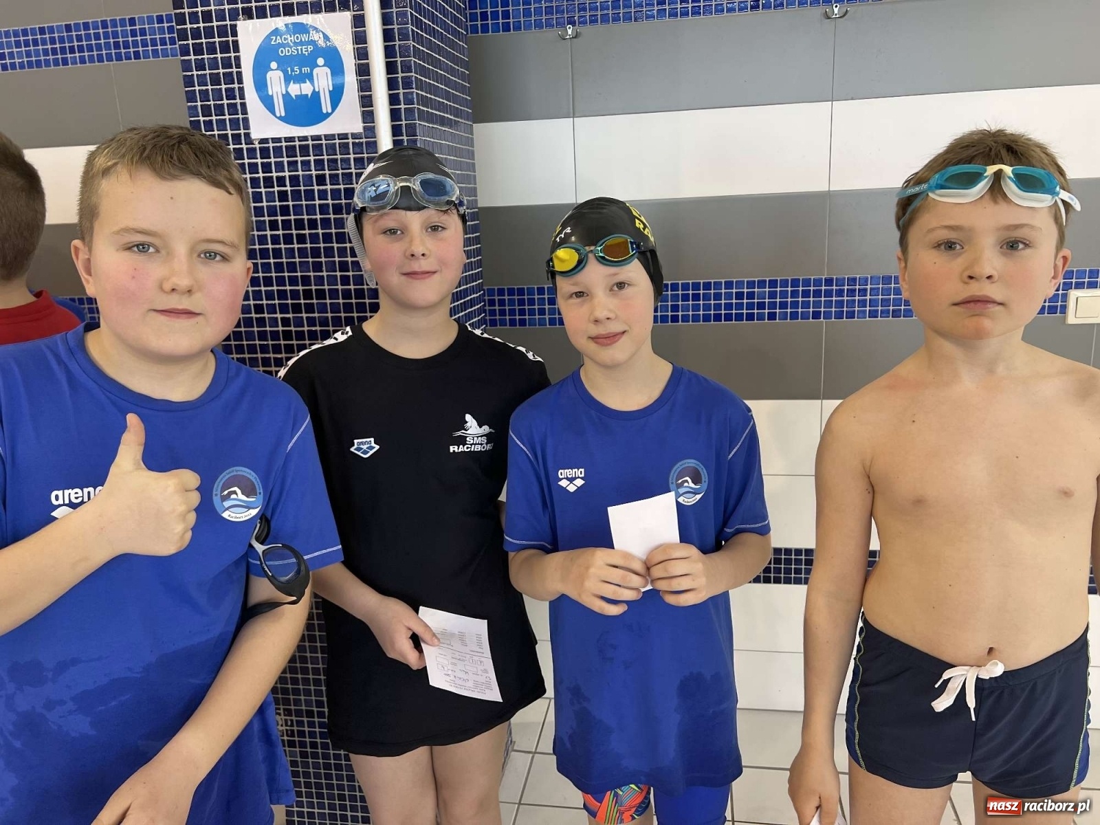 Zdjęcie w galerii na portalu naszraciborz.pl: Polsko-ukraińskie mistrzostwa Raciborza szkół w pływaniu wiadomości z regionu