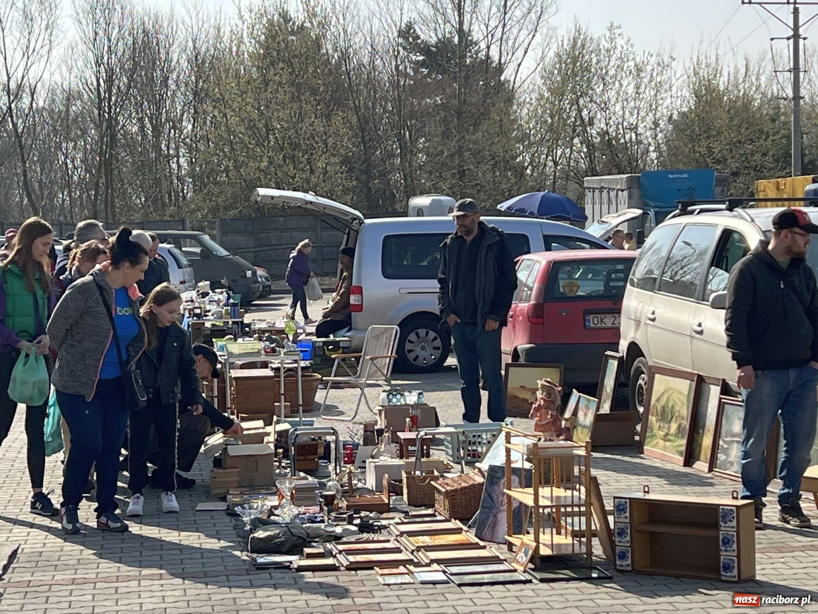 Zdjęcie w galerii na portalu naszraciborz.pl: Wojna w Ukrainie odbiła się na handlu starociami wiadomości z regionu