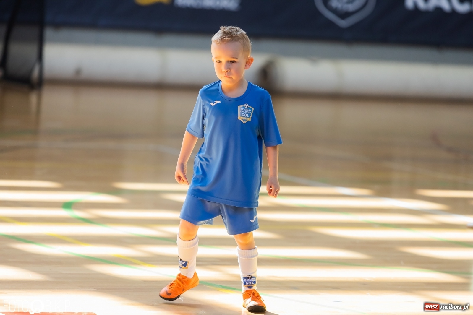 Zdjęcie w galerii na portalu naszraciborz.pl: Ślązak Cup 2022. Rywalizacja rocznika 2015 w Arenie Rafako [FOTO i WIDEO] wiadomości z regionu