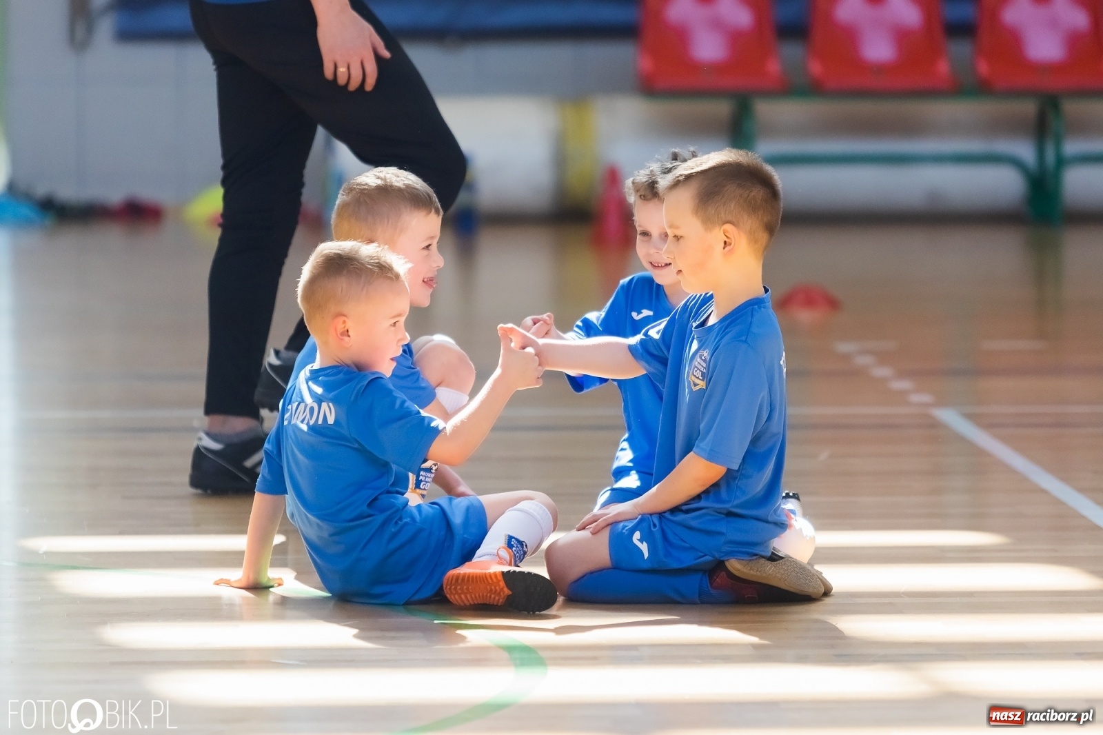 Zdjęcie w galerii na portalu naszraciborz.pl: Ślązak Cup 2022. Rywalizacja rocznika 2015 w Arenie Rafako [FOTO i WIDEO] wiadomości z regionu