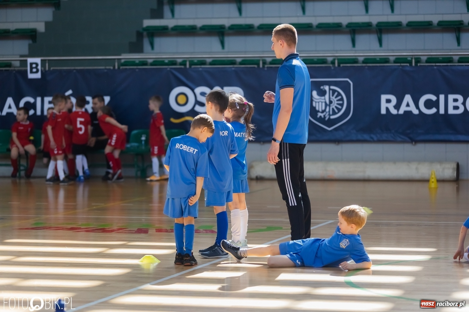 Zdjęcie w galerii na portalu naszraciborz.pl: Ślązak Cup 2022. Rywalizacja rocznika 2015 w Arenie Rafako [FOTO i WIDEO] wiadomości z regionu