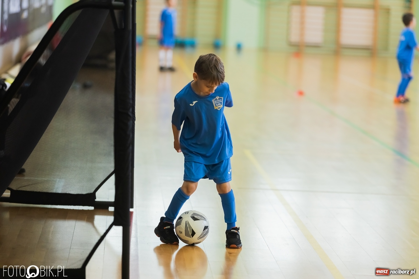 Zdjęcie w galerii na portalu naszraciborz.pl: Ślązak Cup 2022. Rywalizacja rocznika 2015 w Arenie Rafako [FOTO i WIDEO] wiadomości z regionu