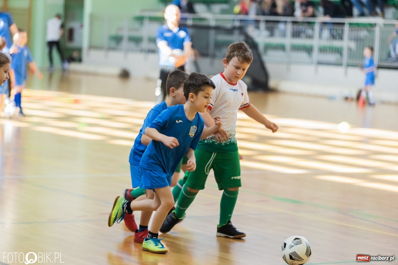 Zdjęcie w galerii na portalu naszraciborz.pl: Ślązak Cup 2022. Rywalizacja rocznika 2015 w Arenie Rafako [FOTO i WIDEO] wiadomości z regionu