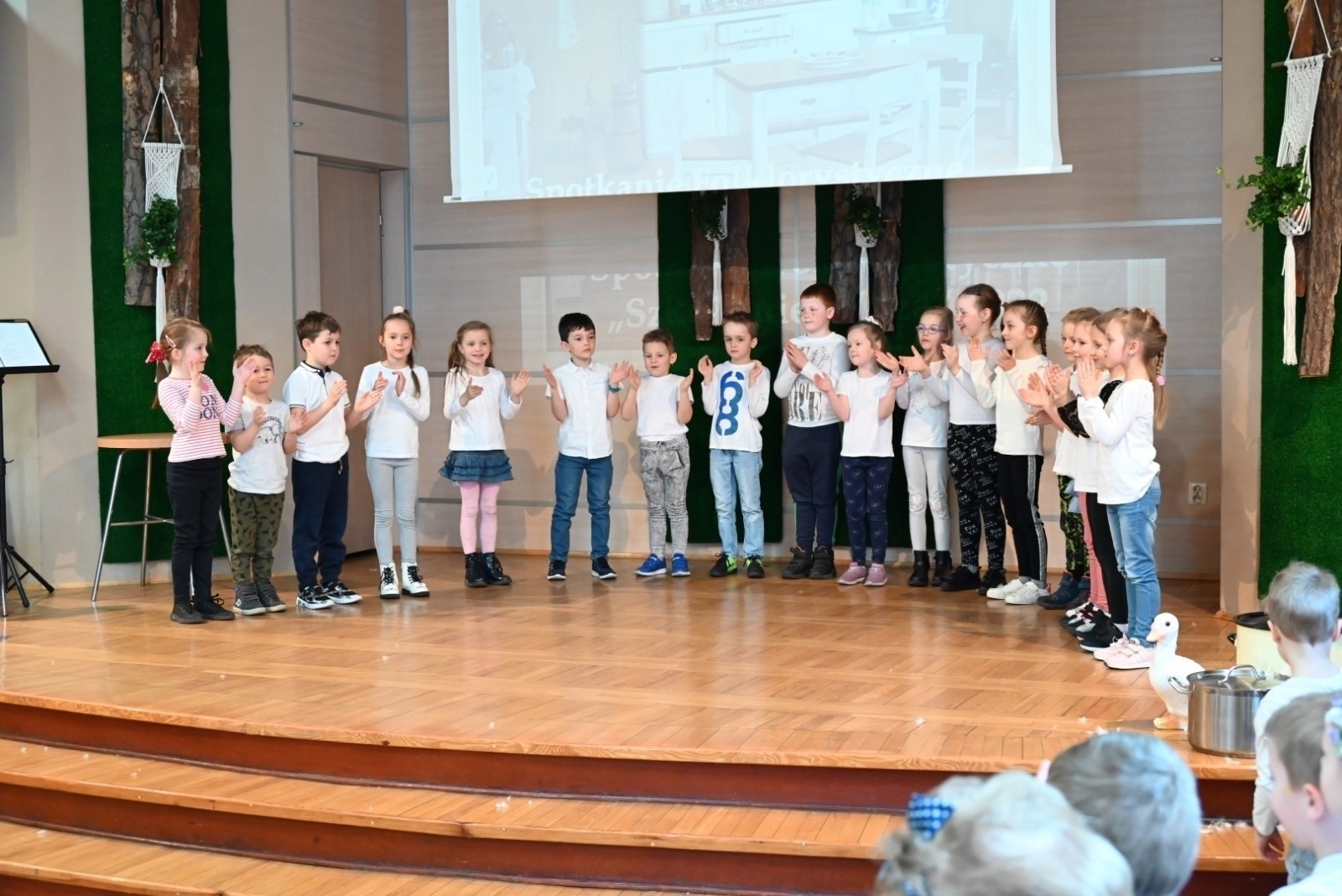 Zdjęcie w galerii na portalu naszraciborz.pl: Szkubanie piyrza było jak dziś grupa na facebooku wiadomości z regionu