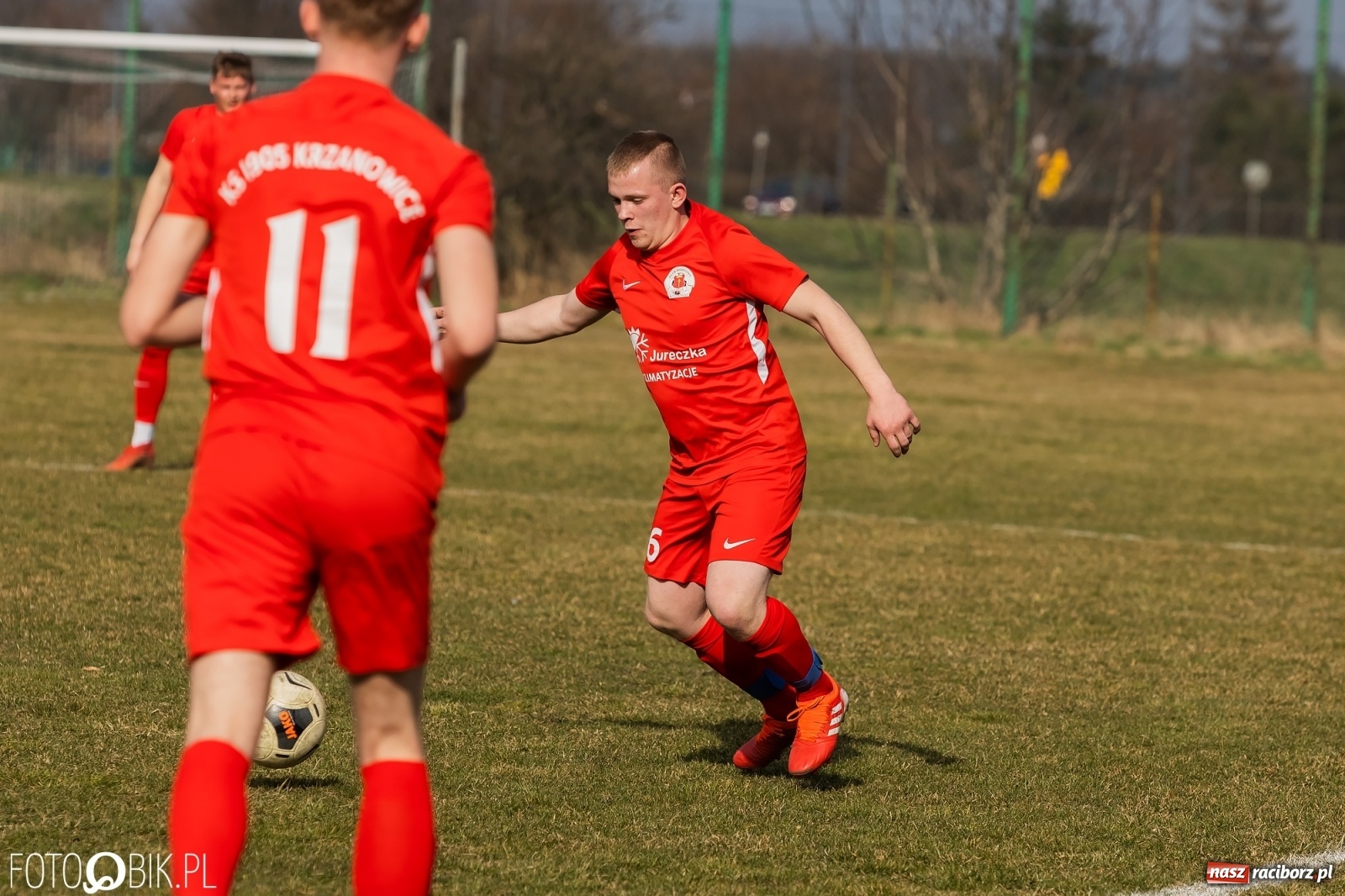 Zdjęcie w galerii na portalu naszraciborz.pl: Sześć goli na Płoni. Faworyt nie zawiódł [FOTO] wiadomości z regionu