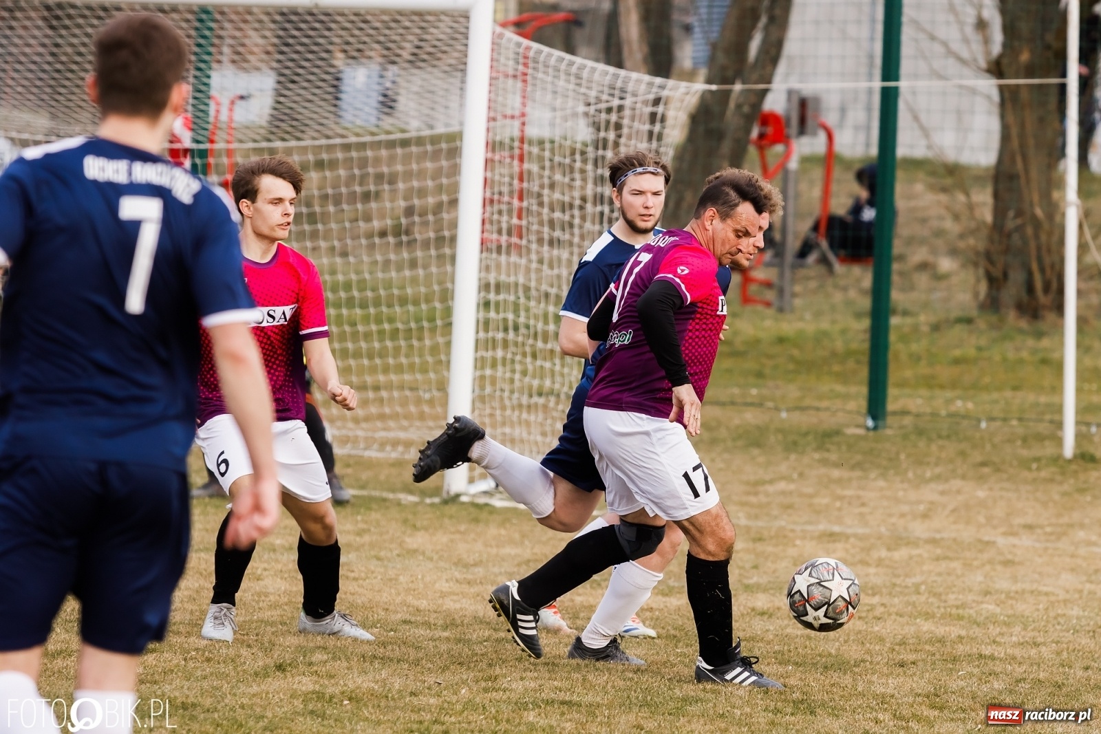 Zdjęcie w galerii na portalu naszraciborz.pl: C klasa. Udana pogoń Bojanowa [FOTO] wiadomości z regionu