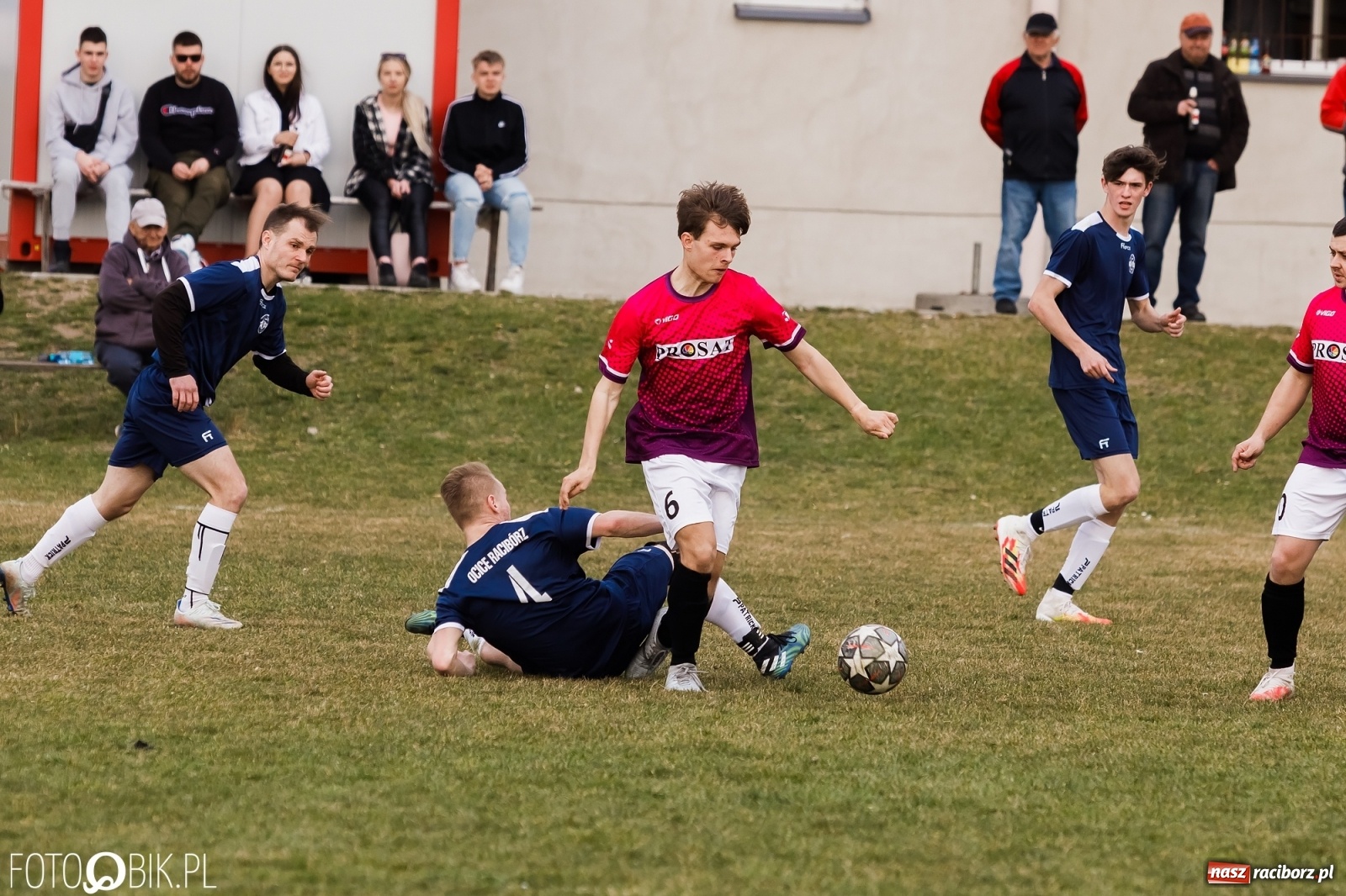 Zdjęcie w galerii na portalu naszraciborz.pl: C klasa. Udana pogoń Bojanowa [FOTO] wiadomości z regionu