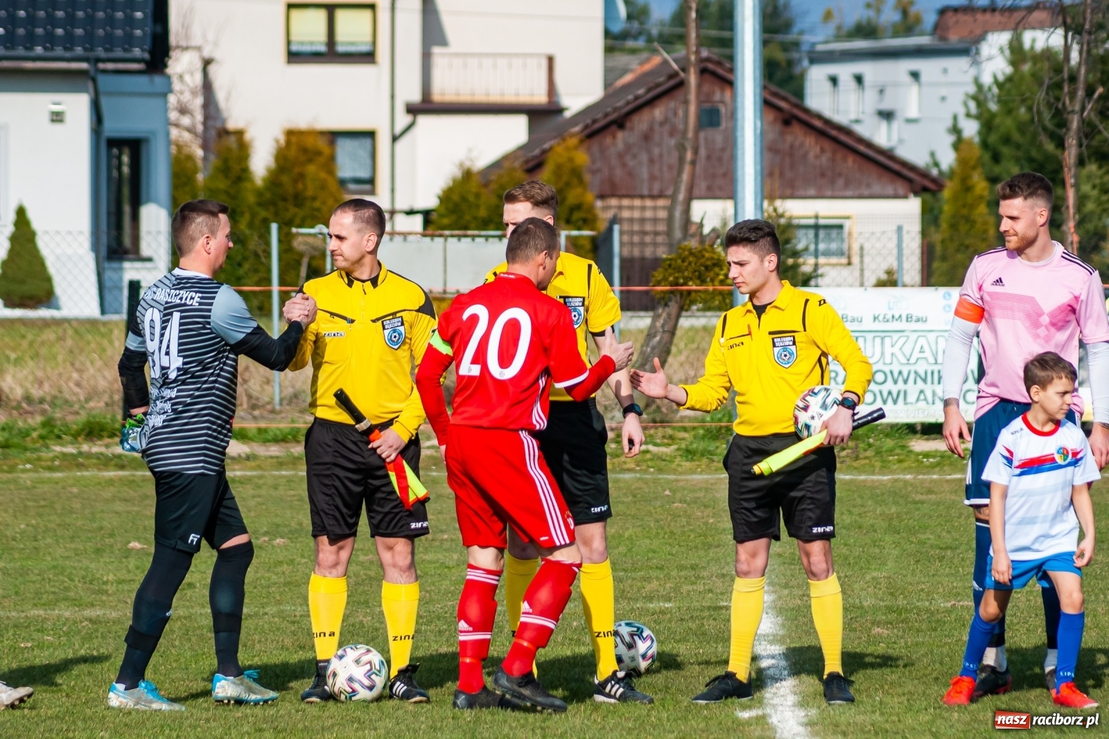 Zdjęcie w galerii na portalu naszraciborz.pl: Zwycięska passa Krzyżanowic trwa [FOTO] wiadomości z regionu