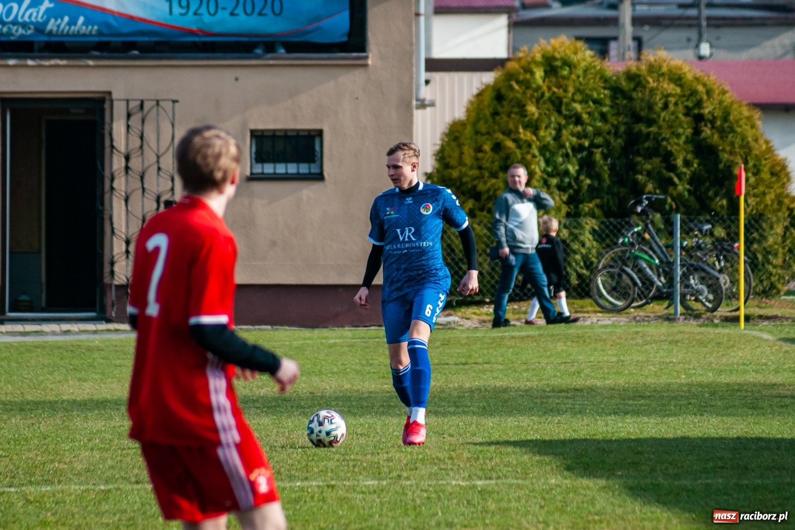 Zdjęcie w galerii na portalu naszraciborz.pl: Zwycięska passa Krzyżanowic trwa [FOTO] wiadomości z regionu