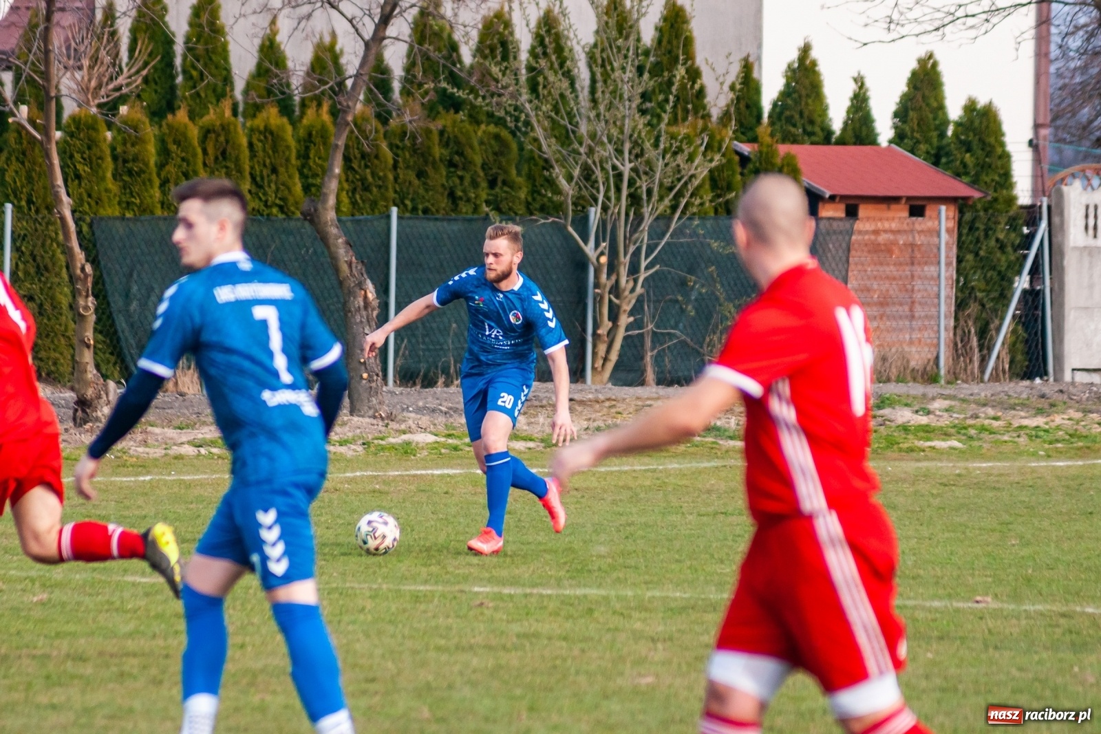 Zdjęcie w galerii na portalu naszraciborz.pl: Zwycięska passa Krzyżanowic trwa [FOTO] wiadomości z regionu